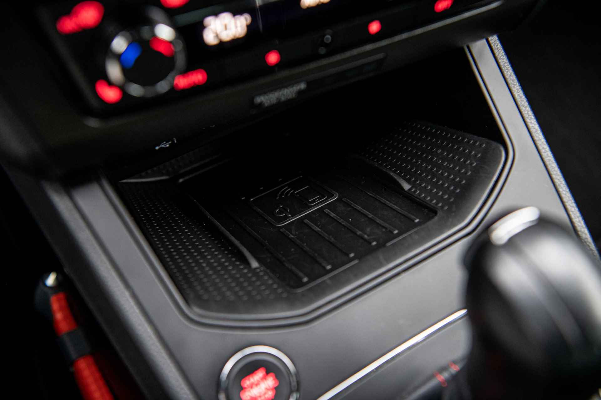 SEAT Ibiza 1.0 TSi 115 pk DSG-7 FR Business Intense | Beats | Full LED | Camera - 39/48