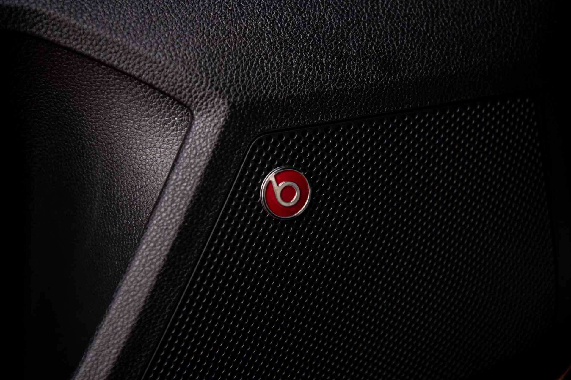 SEAT Ibiza 1.0 TSi 115 pk DSG-7 FR Business Intense | Beats | Full LED | Camera - 40/48