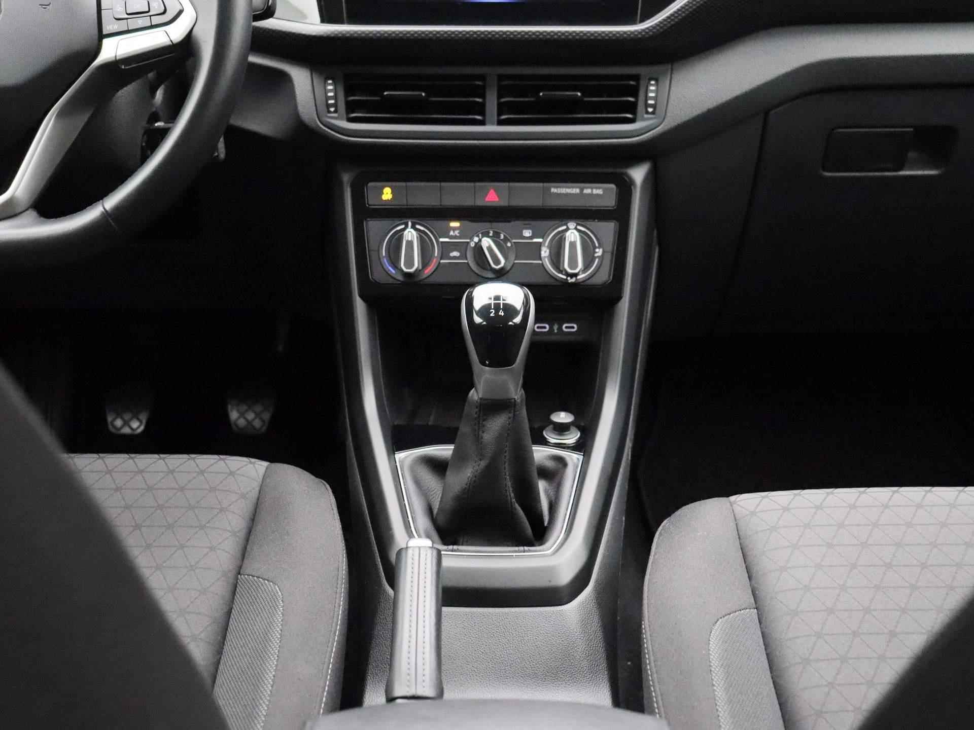 Volkswagen T-Cross 1.0 TSI Life 95PK | Navigatie | App Connect | Adaptive Cruise Control | Draadloos opladen telefoon | Elektrische inklapbare spiegels | - 11/34