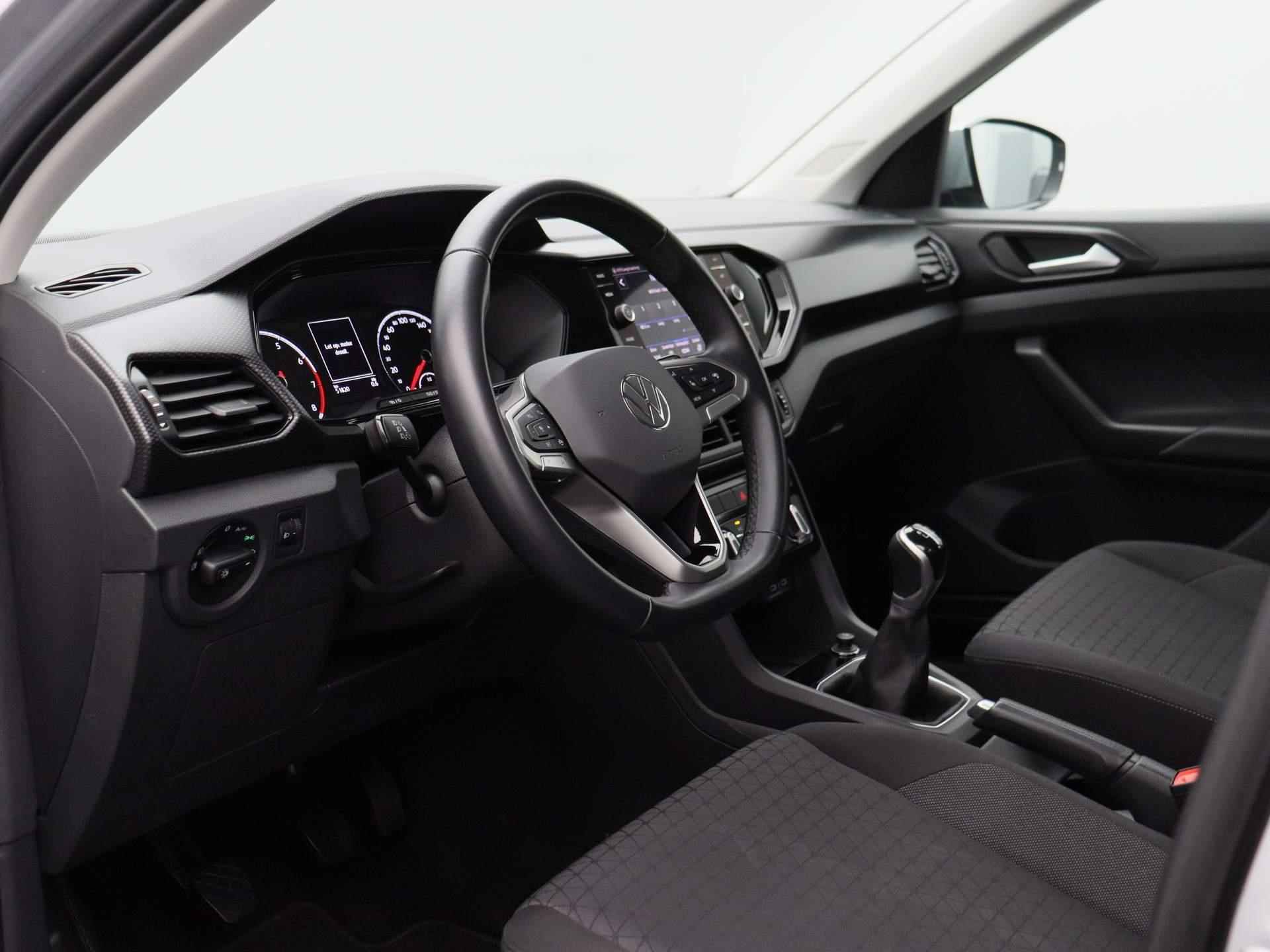 Volkswagen T-Cross 1.0 TSI Life 95PK | Navigatie | App Connect | Adaptive Cruise Control | Draadloos opladen telefoon | Elektrische inklapbare spiegels | - 30/34