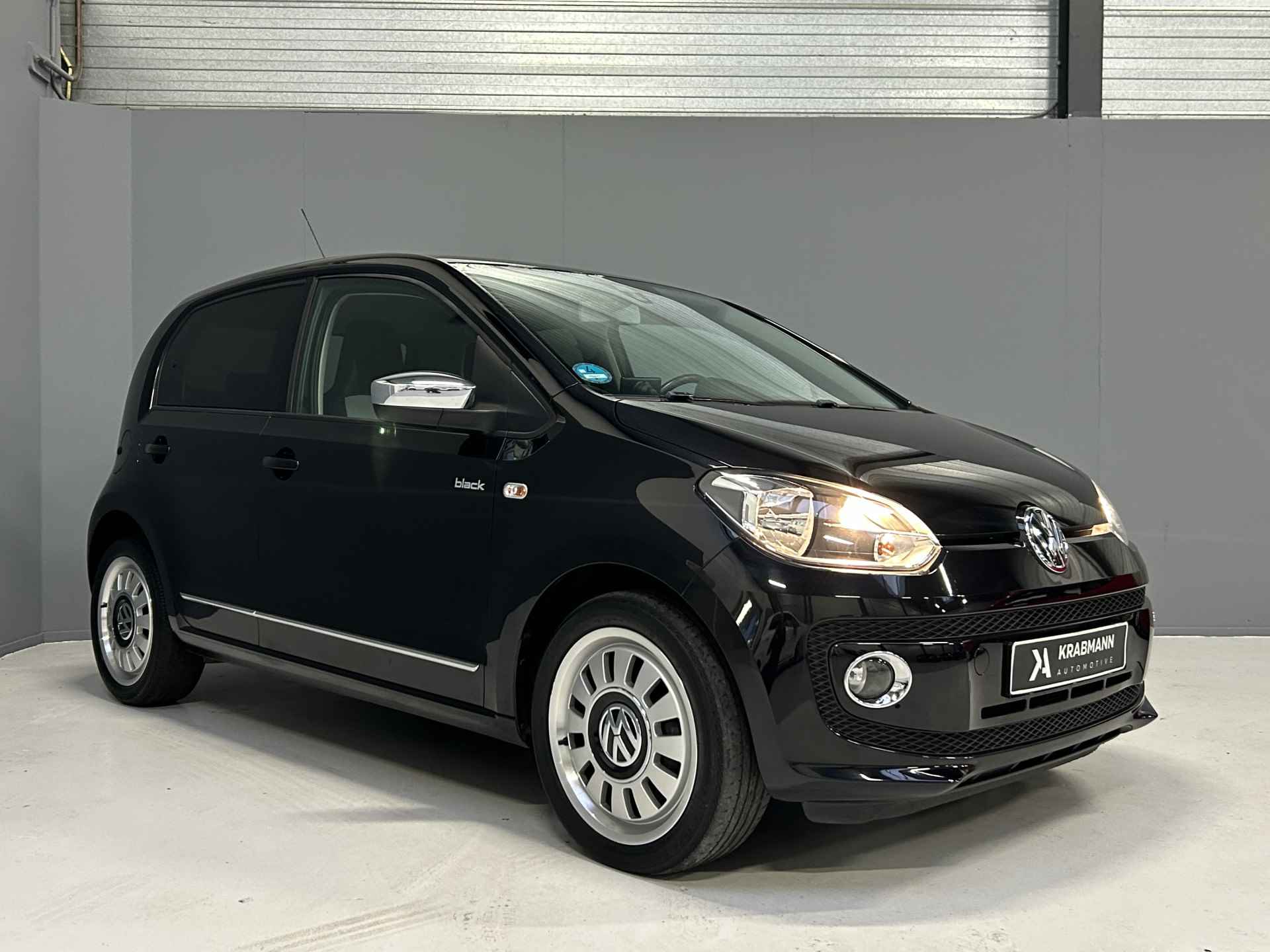 Volkswagen up! 1.0 high up! Black Up! 5drs|Cruise|Navi|PDC - 3/29