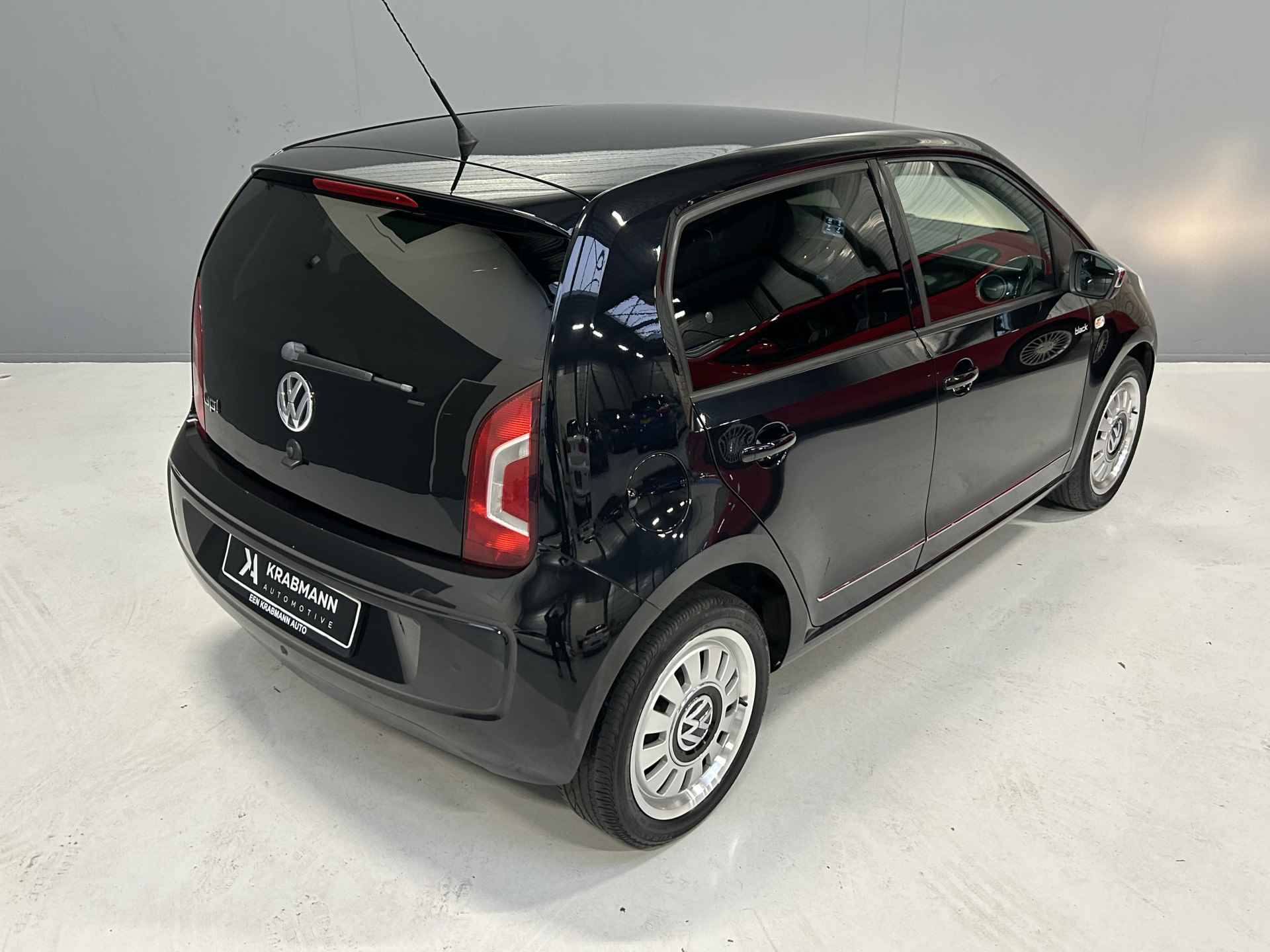 Volkswagen up! 1.0 high up! Black Up! 5drs|Cruise|Navi|PDC - 10/29