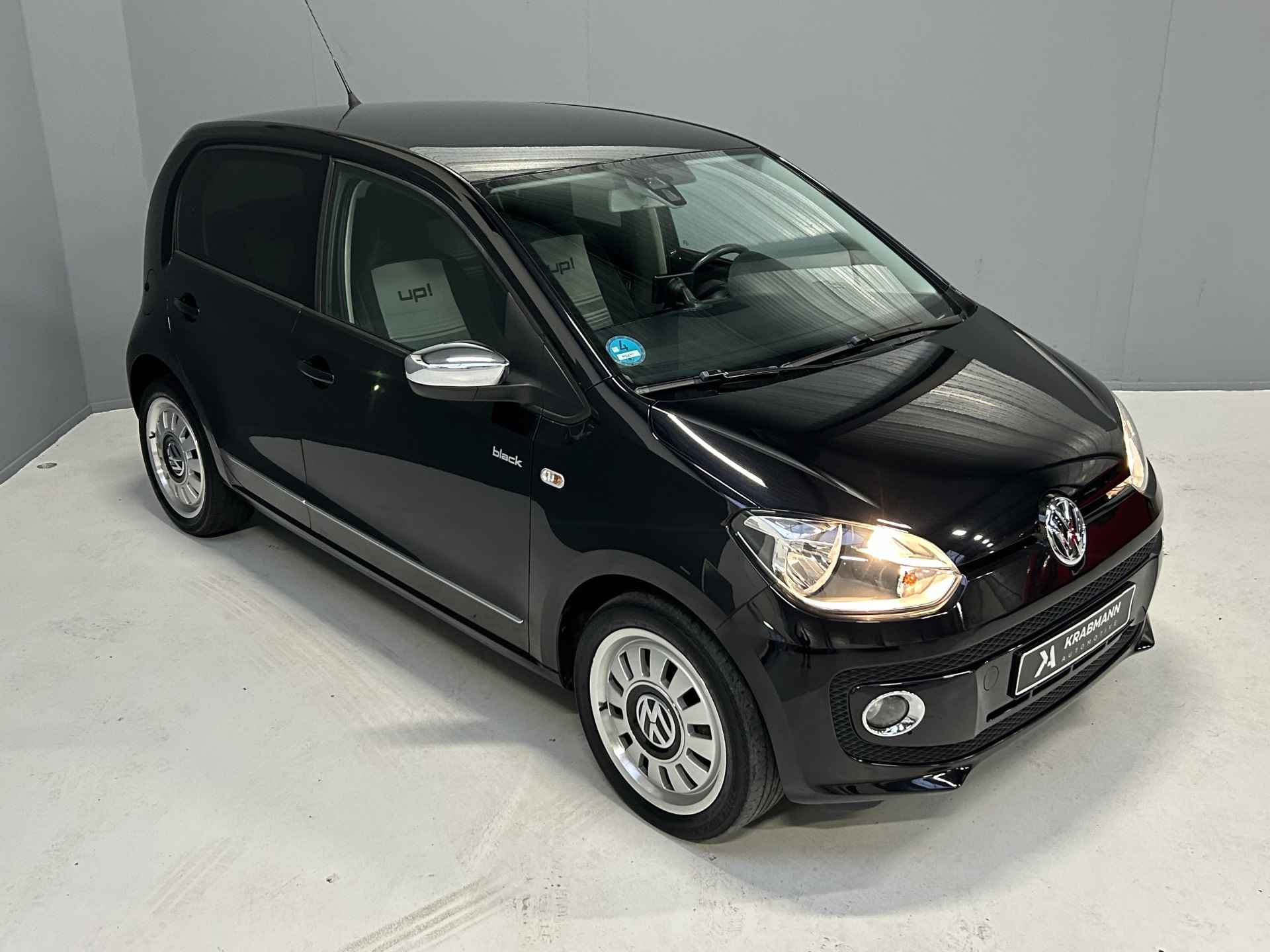 Volkswagen up! 1.0 high up! Black Up! 5drs|Cruise|Navi|PDC - 25/29