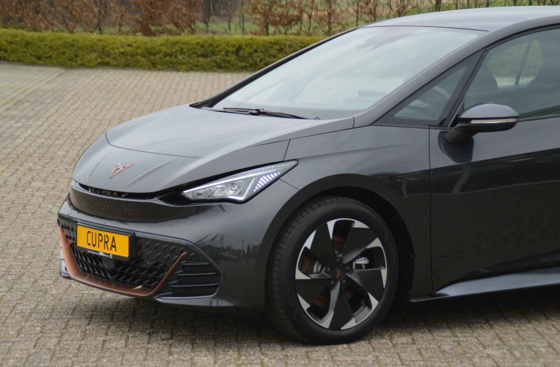 CUPRA Born Adrenaline 62 kWh 231 pk 28 km! warmtepomp - 44/83