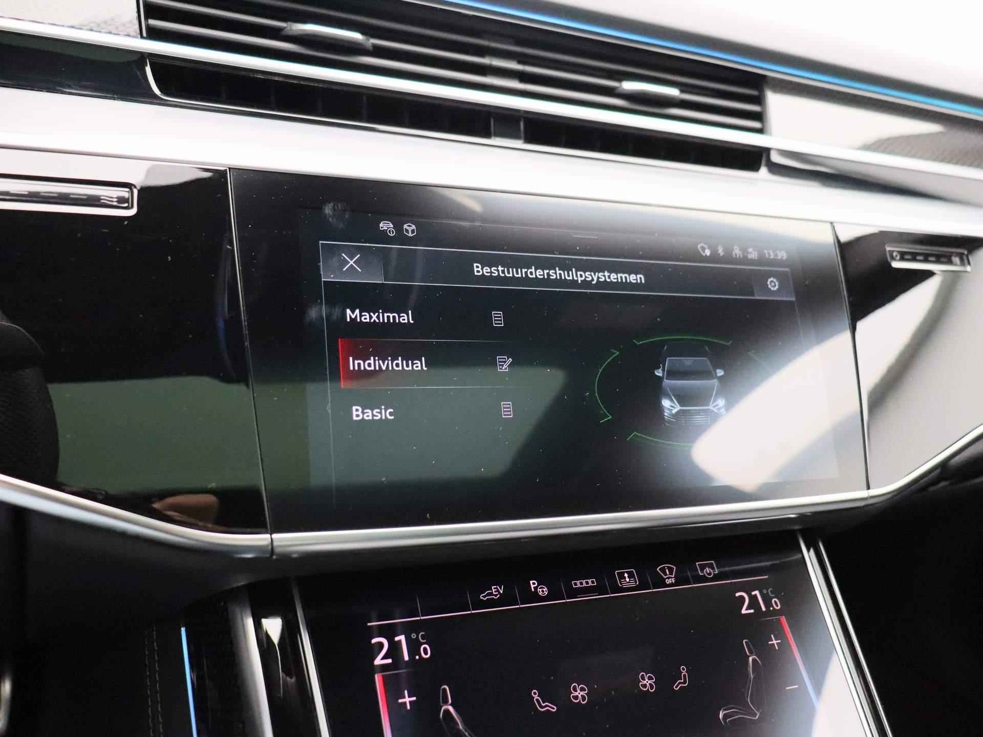 Audi A8 60 TFSI e quattro Lang 462 PK | S-line | Automaat | Navigatie | 360 Camera | Panoramadak | Adaptive Cruise Control | Luchtvering | Stoelventilatie | Stoelverwarming | Head-Up Display | HD LED Matrix | Lichtmetalen velgen | - 38/63