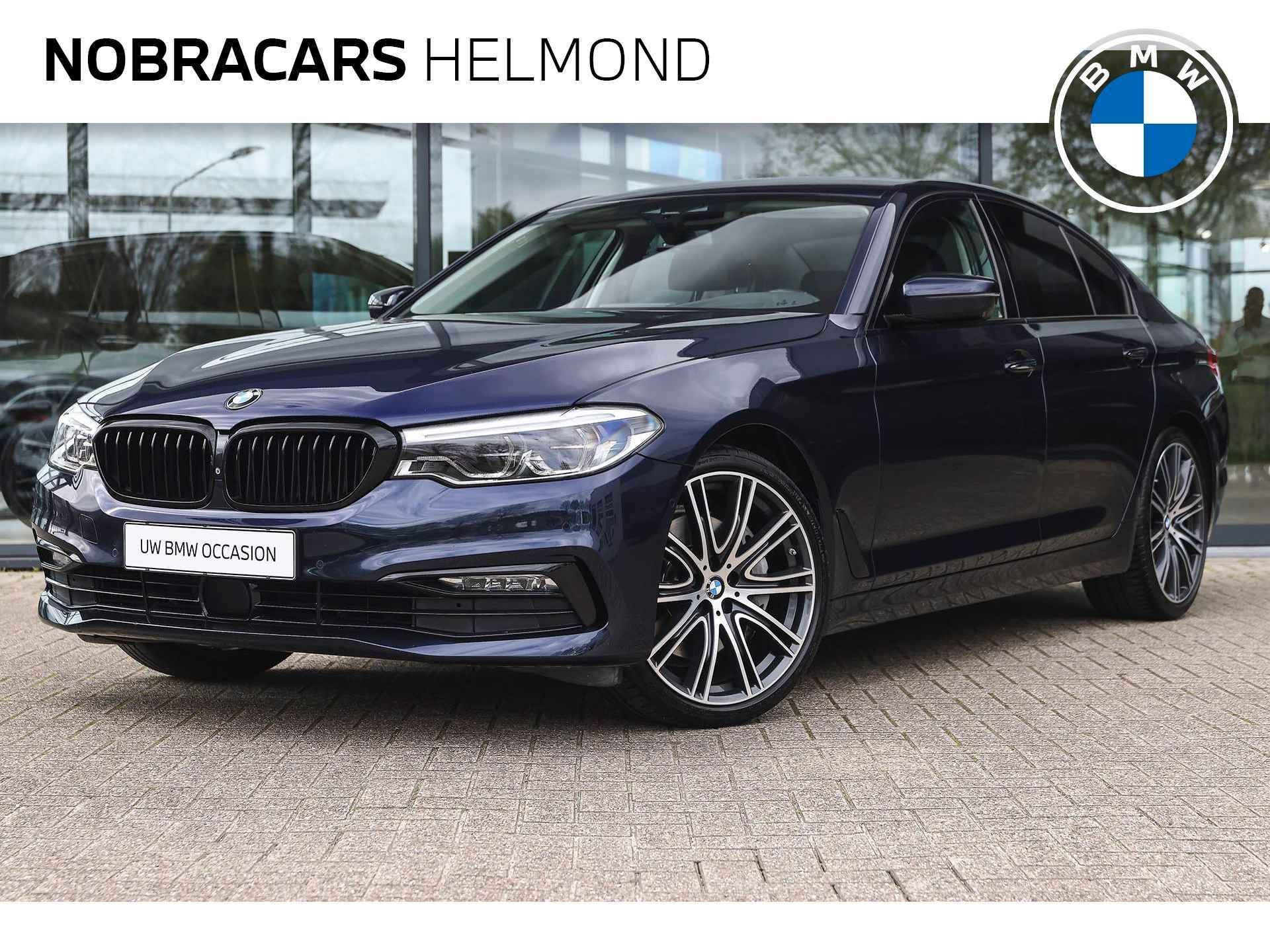 BMW 5 Serie 540i High Executive Luxury Line Automaat / Adaptieve LED / Parking Assistant Plus / Comfort Access / Gesture Control / Head-Up / Comfortstoelen / Navigatie Professional - 1/34