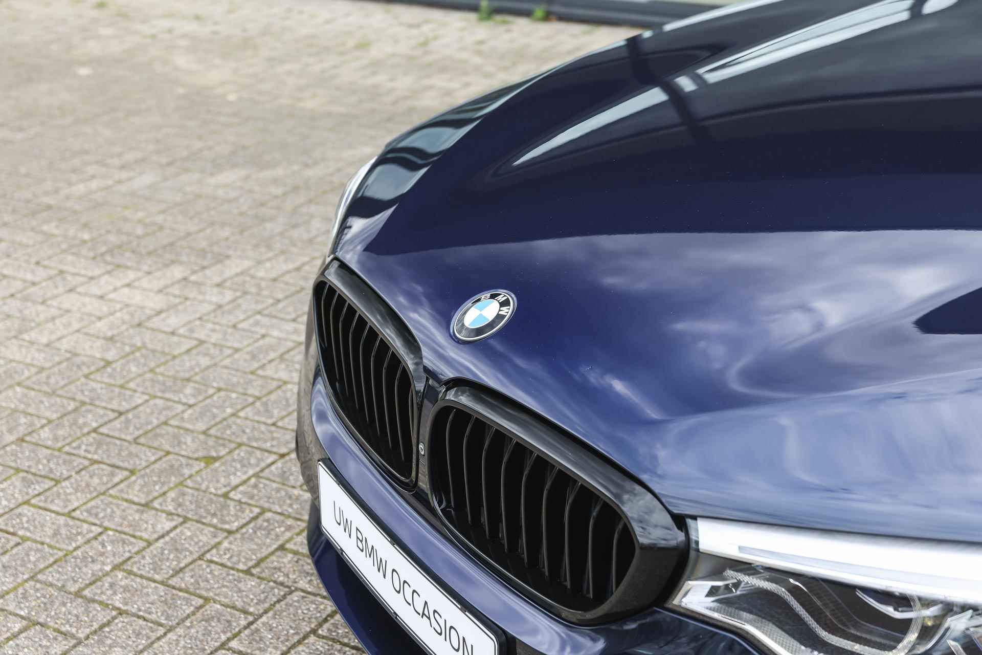 BMW 5 Serie 540i High Executive Luxury Line Automaat / Adaptieve LED / Parking Assistant Plus / Comfort Access / Gesture Control / Head-Up / Comfortstoelen / Navigatie Professional - 28/34