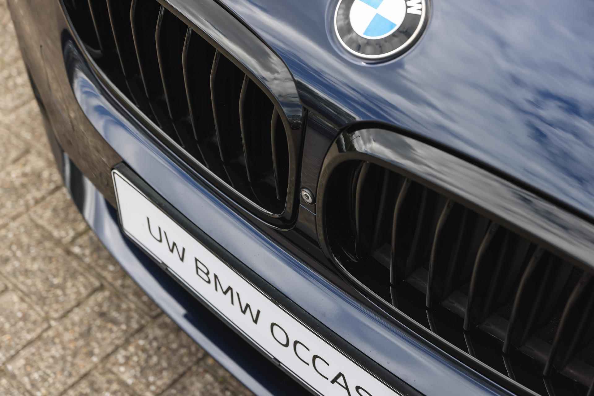 BMW 5 Serie 540i High Executive Luxury Line Automaat / Adaptieve LED / Parking Assistant Plus / Comfort Access / Gesture Control / Head-Up / Comfortstoelen / Navigatie Professional - 29/34