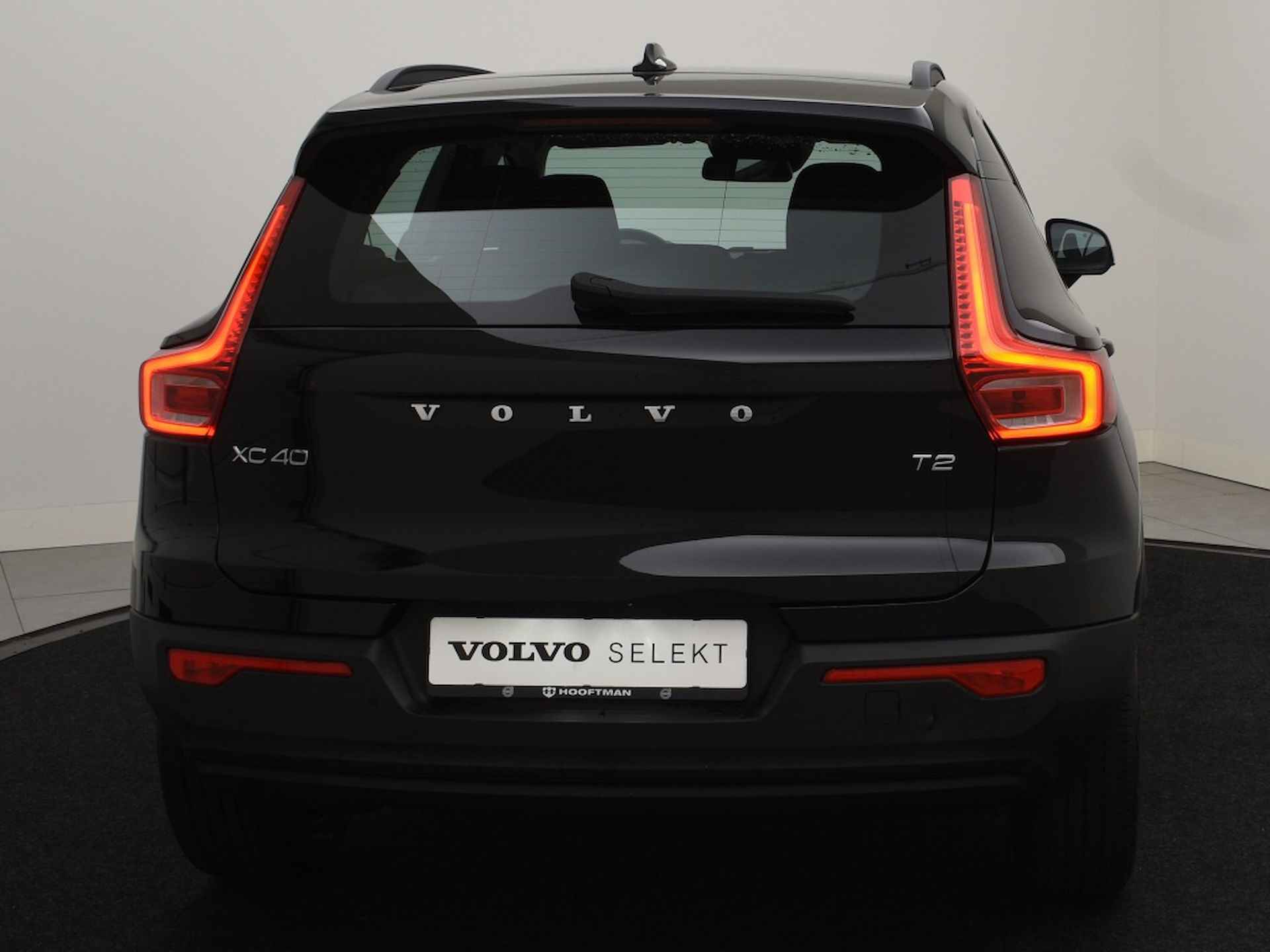 Volvo XC40 T2 MOMENTUM CORE PARK ASSIST DAB+ STOELVERWARMING VOLVO ON CALL - 39/40