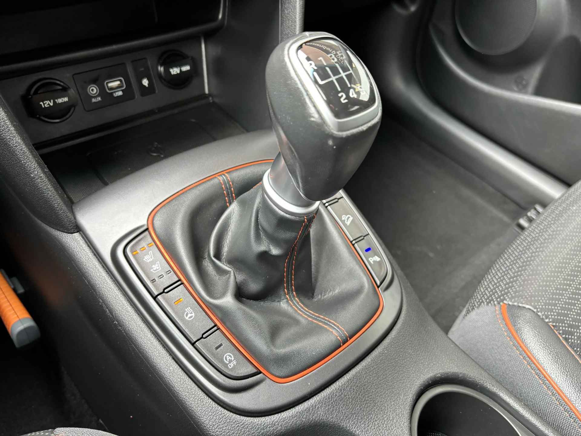 Hyundai Kona 1.0T Premium | Navigatie | Cruise Control | Climate Control | Parkeersensoren | Parkeercamera | 36Mnd. Garantie | Rijklaar! | - 28/33
