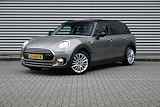 MINI Clubman 1.5 Cooper Business Edition | Panoramadak | Trekhaak | Navigatie |