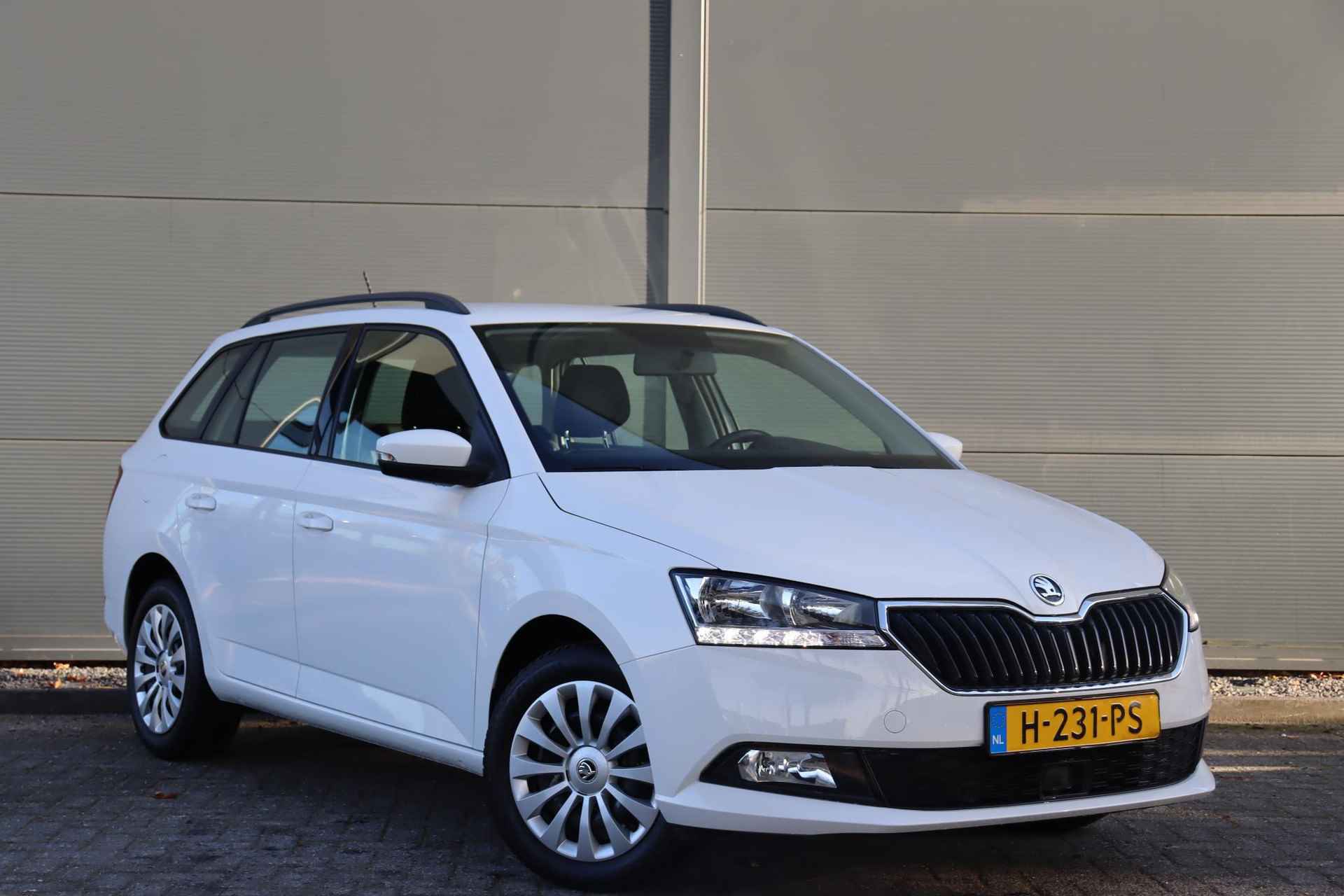 Skoda Fabia Combi 1.0 TSI Ambition / Navigatie / Airco / Carplay / - 3/29