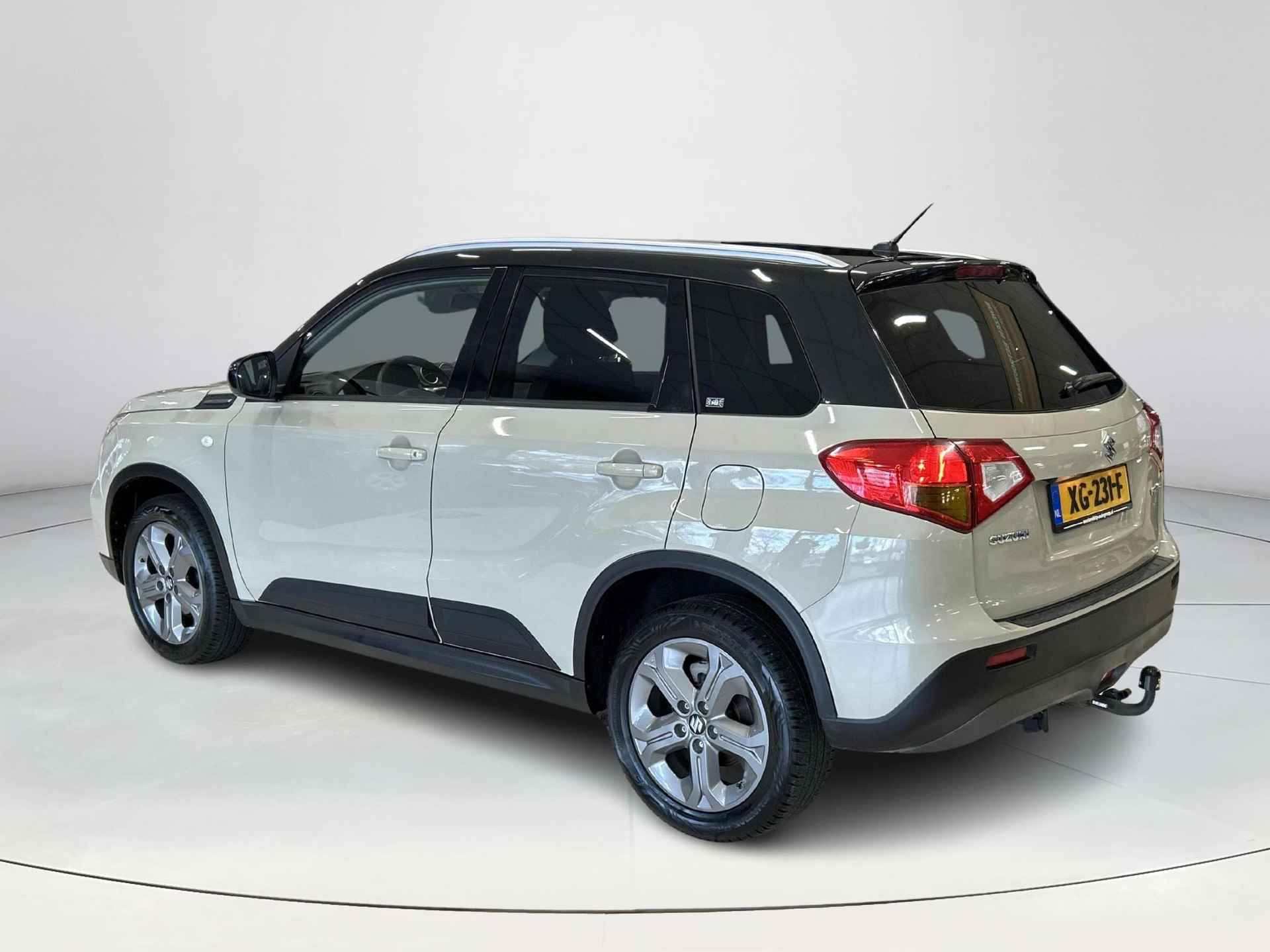 Suzuki Vitara 1.6 Exclusive - 4/26