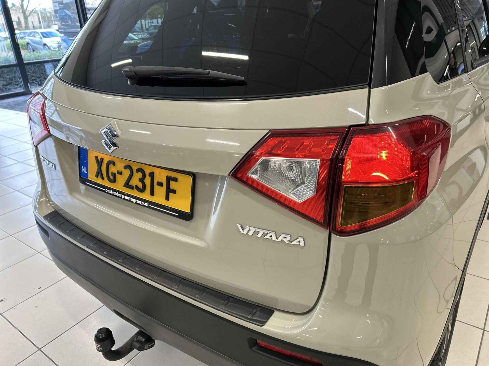 Suzuki Vitara 1.6 Exclusive - 19/26