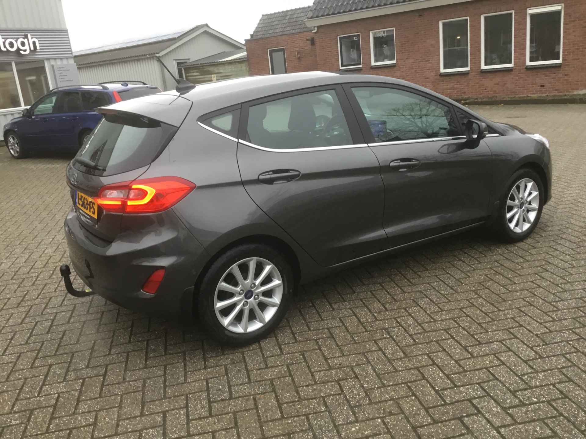 Ford Fiesta 1.0 EcoBoost Titanium X - 5/34