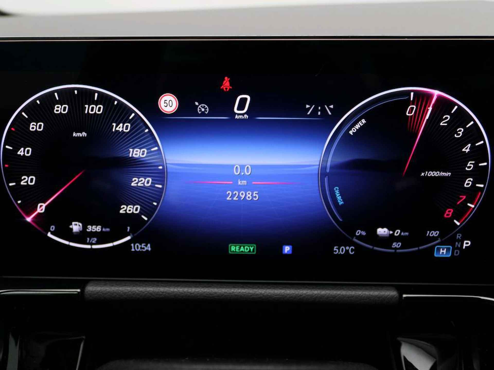 Mercedes-Benz B-klasse 250 e Star Edition AMG Line / Night/ Carplay/ Dodehoekassistent - 8/17