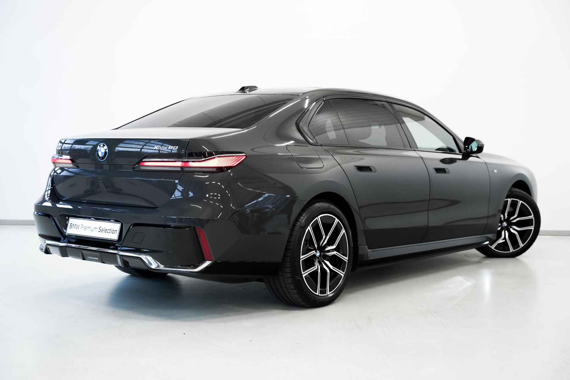 BMW i7 xDrive60 M Sportpakket - 2/27