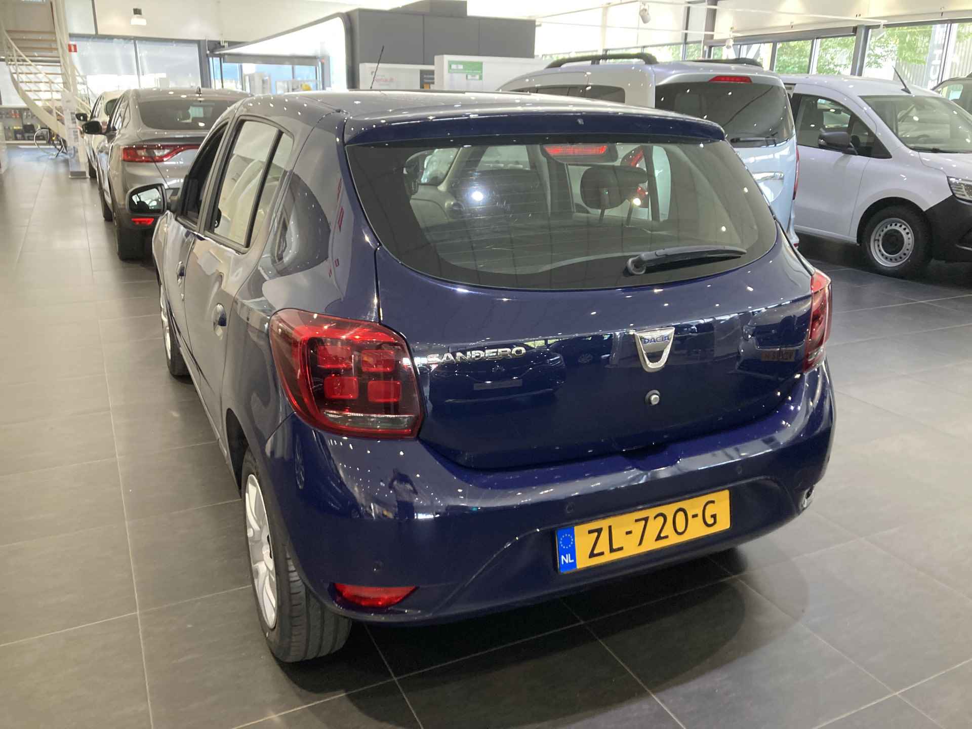 Dacia Sandero 0.9 TCe Laureate | camera achter | NAVI | Elektrisch bedienbare ramen en spiegels | incl. Bovag rijklaarpakket met 12 maanden garantie - 4/18