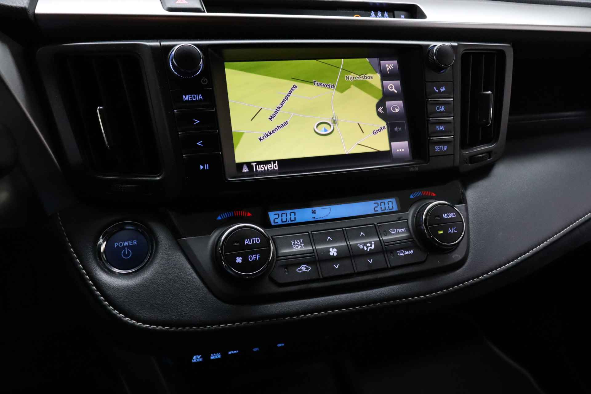 Toyota RAV4 2.5 Hybrid Style Automaat | Trekhaak | Navigatie | Clima | Camera - 18/33