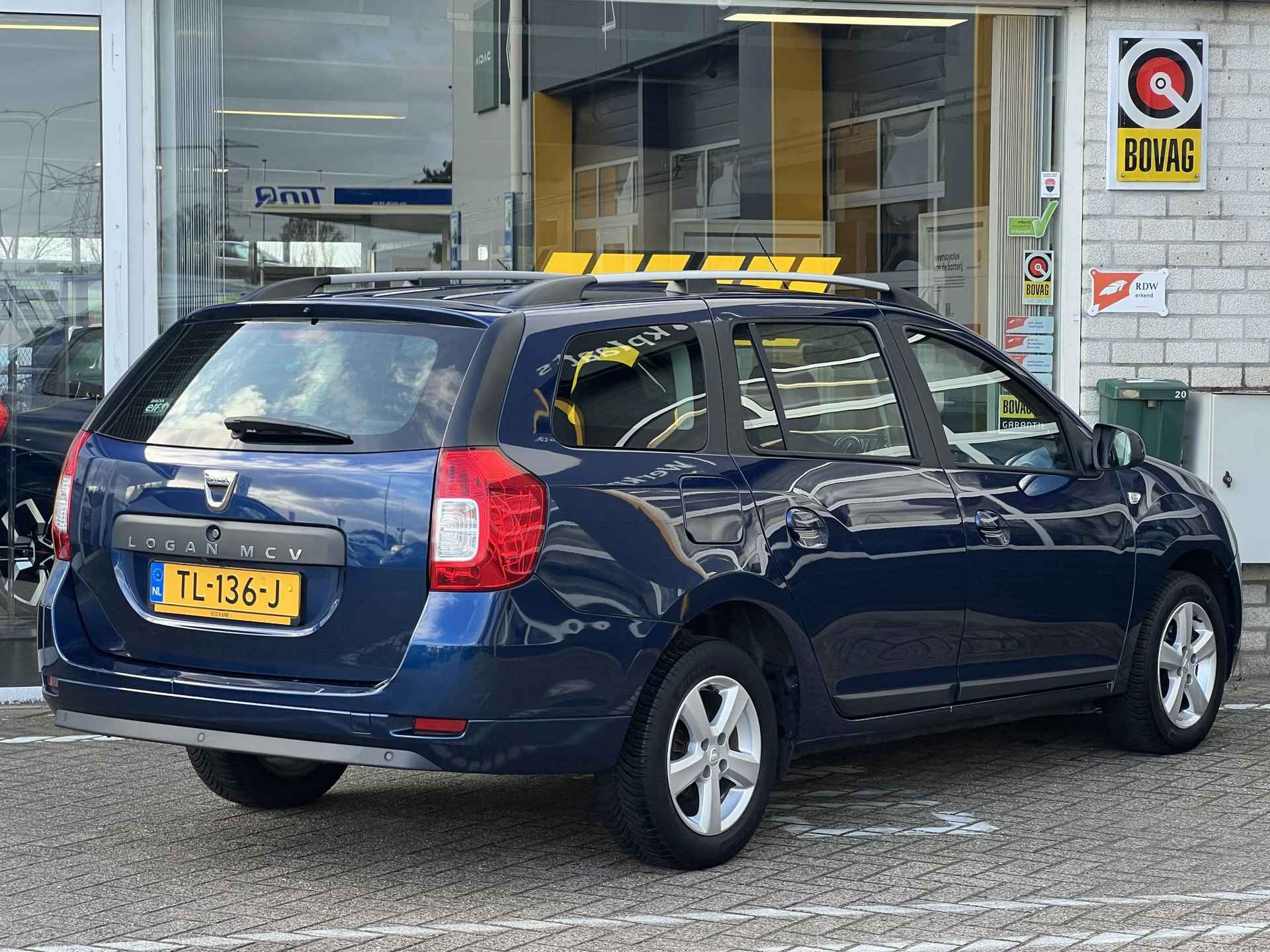 Dacia Logan MCV 0.9 TCe 90 SL Royaal | Nederlandse auto | Achteruitrijcamera | Navigatie | Parkeersensoren | - 30/31