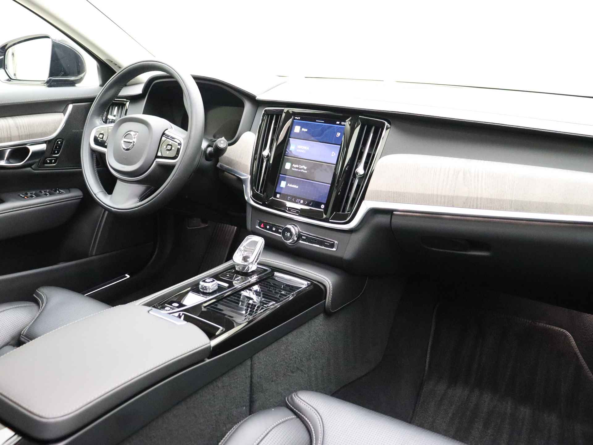 Volvo V90 T6 350PK AWD Inscription / Head-Up / Stoel massage + ventilatie / Trekhaak / 360 Camera / Trekhaak / Panoramadak / Elektr. achterklep / - 4/36