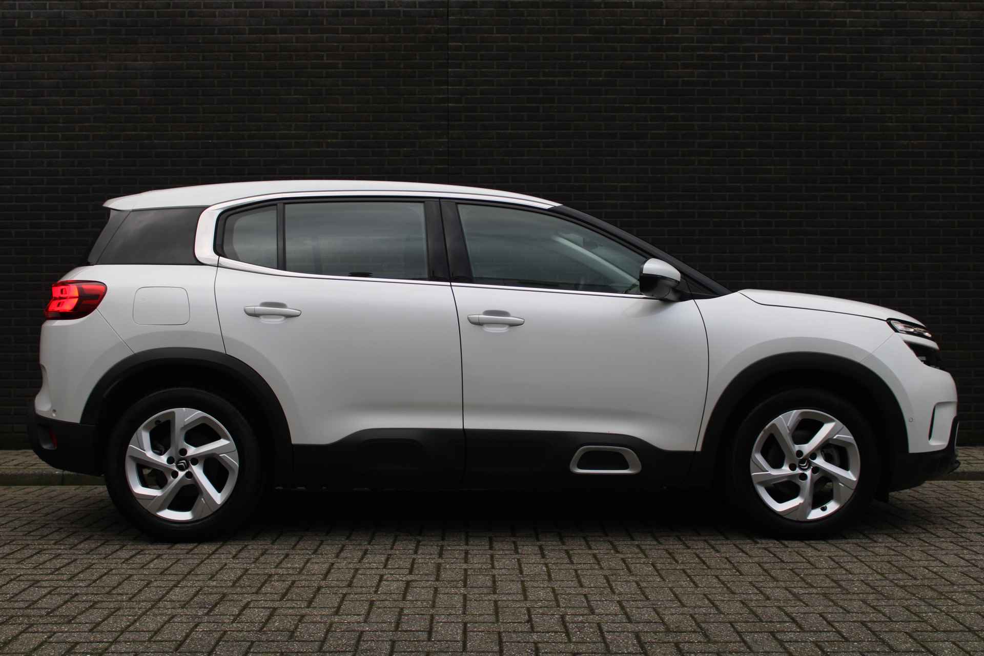 Citroën C5 Aircross 1.2 PureTech 130pk Business Automaat, Navigatie, dodehoek sensor, Cruise/Climate Control, Dig. Instr. Paneel - 3/36