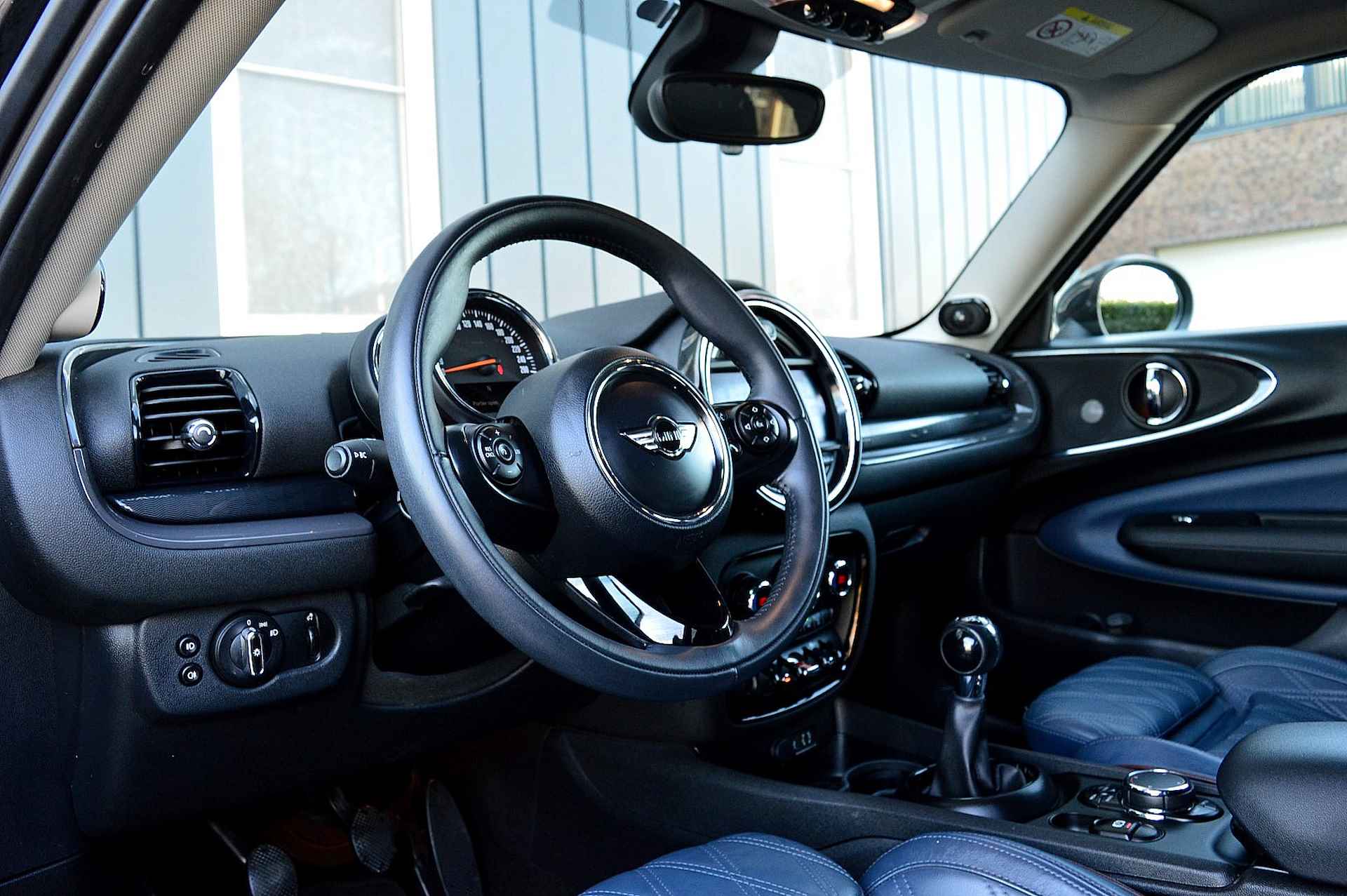 MINI Clubman 1.5 Cooper Pepper Serious Business Rijklaarprijs-Garantie Navigatie Leder sport Interieur Led - 10/35