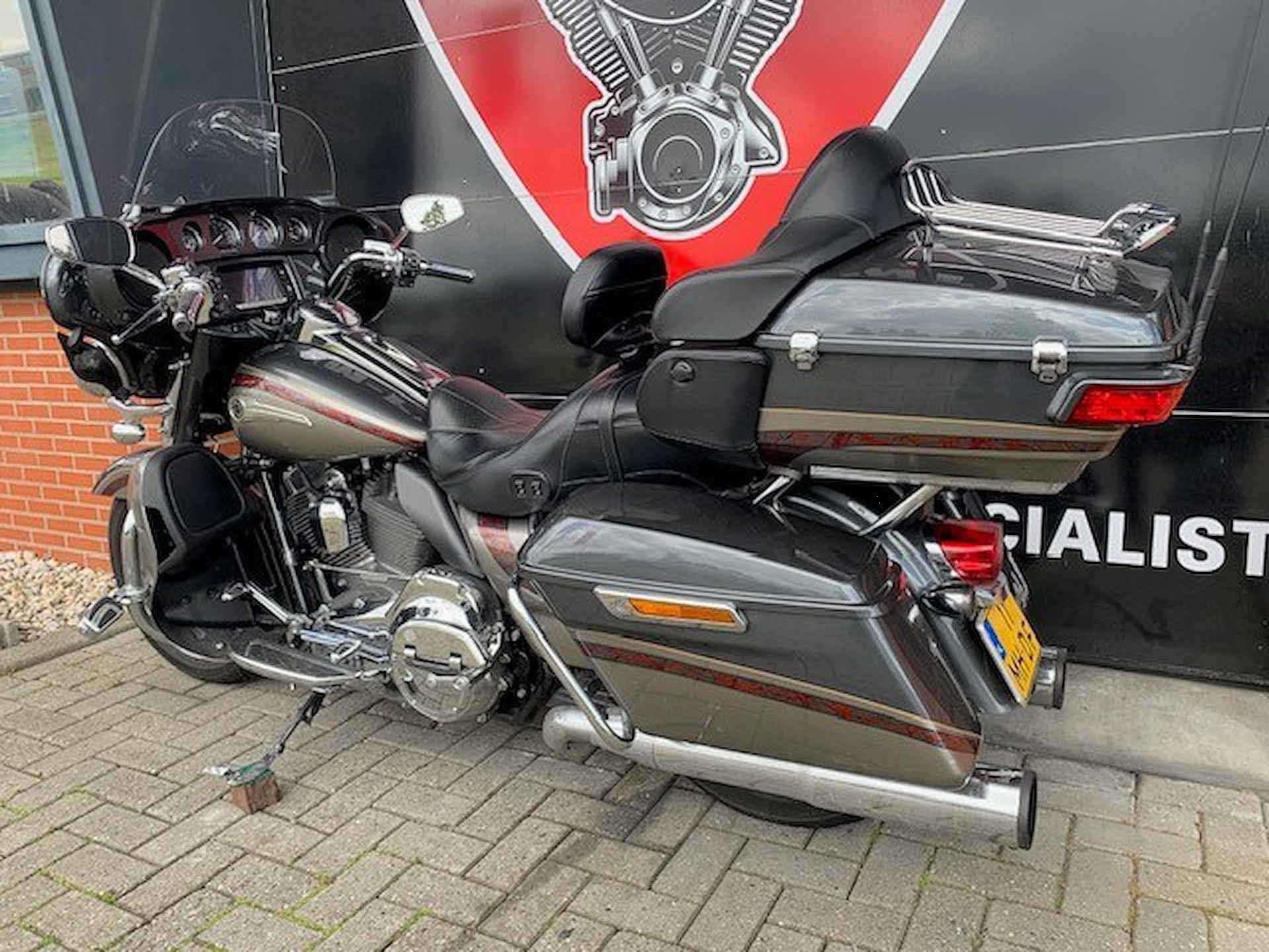 Harley-Davidson FLHTKSE CVO FLHX STREETGLIDE - 3/20