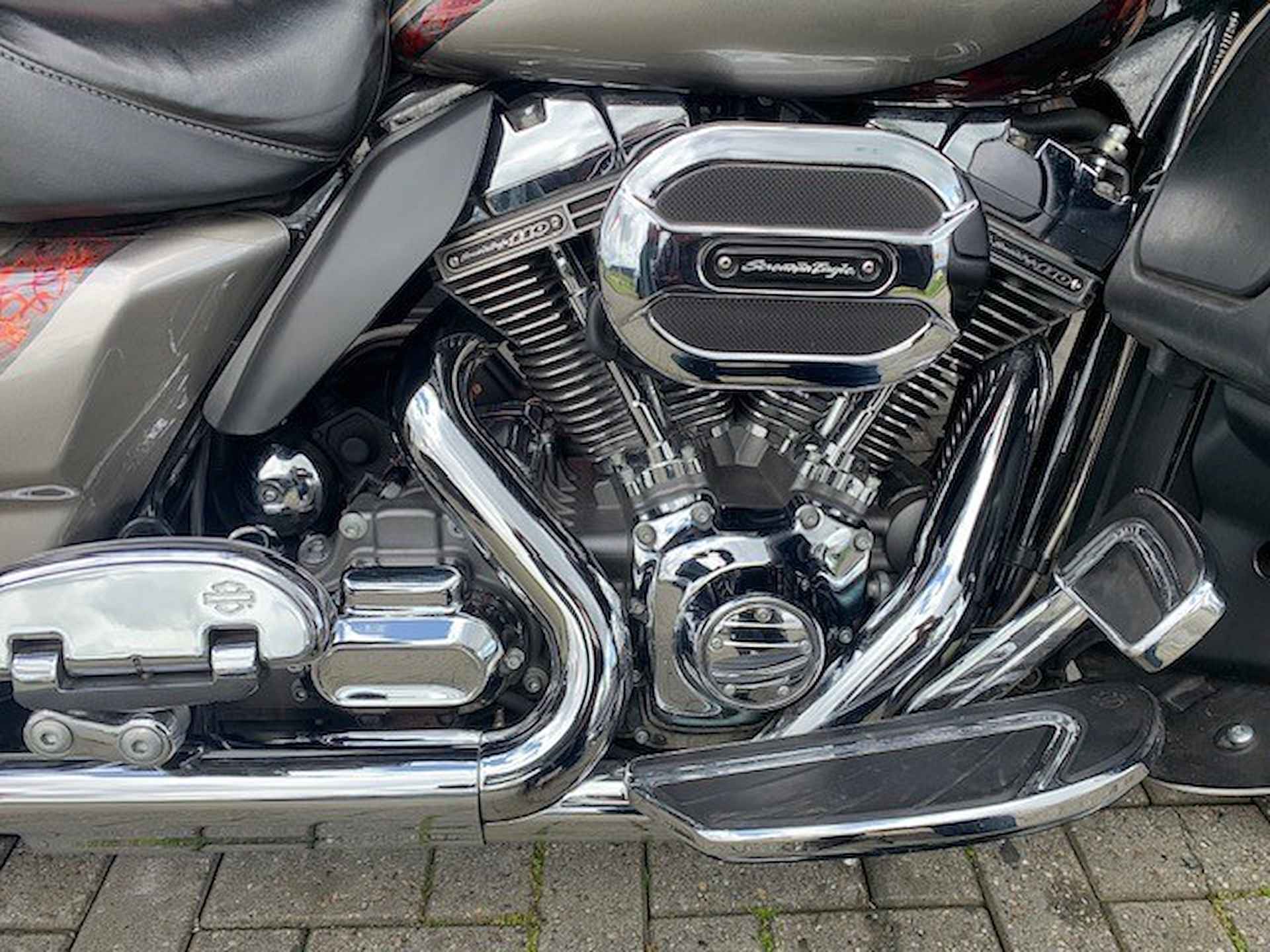 Harley-Davidson FLHTKSE CVO FLHX STREETGLIDE - 14/20