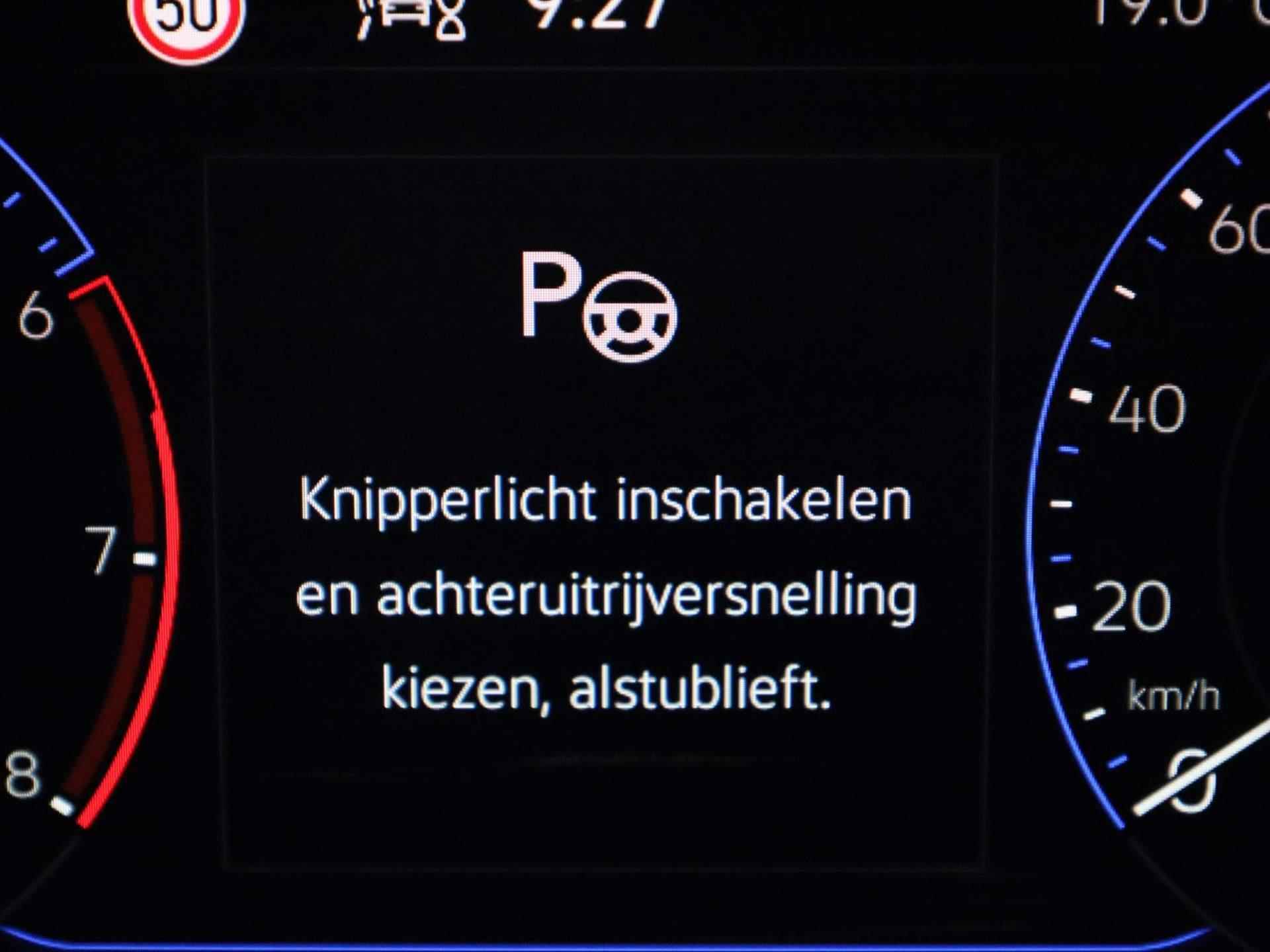 Volkswagen T-Roc 1.5TSI/150PK Style DSG · Navigatie · Parkeersensoren · Stoelverwarming - 9/39