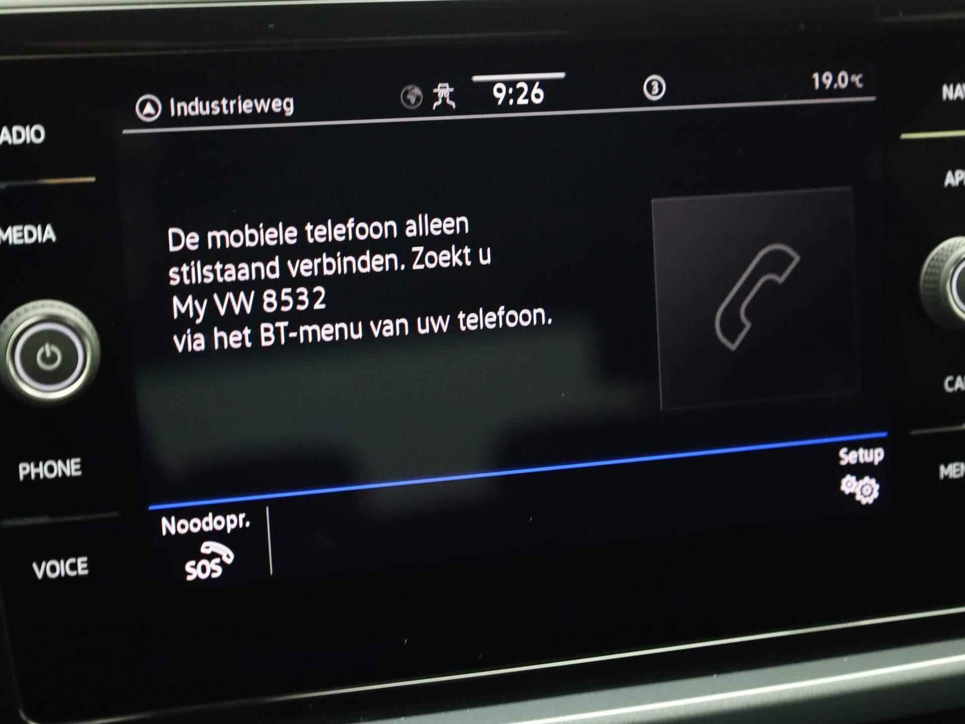 Volkswagen T-Roc 1.5TSI/150PK Style DSG · Navigatie · Parkeersensoren · Stoelverwarming - 36/39