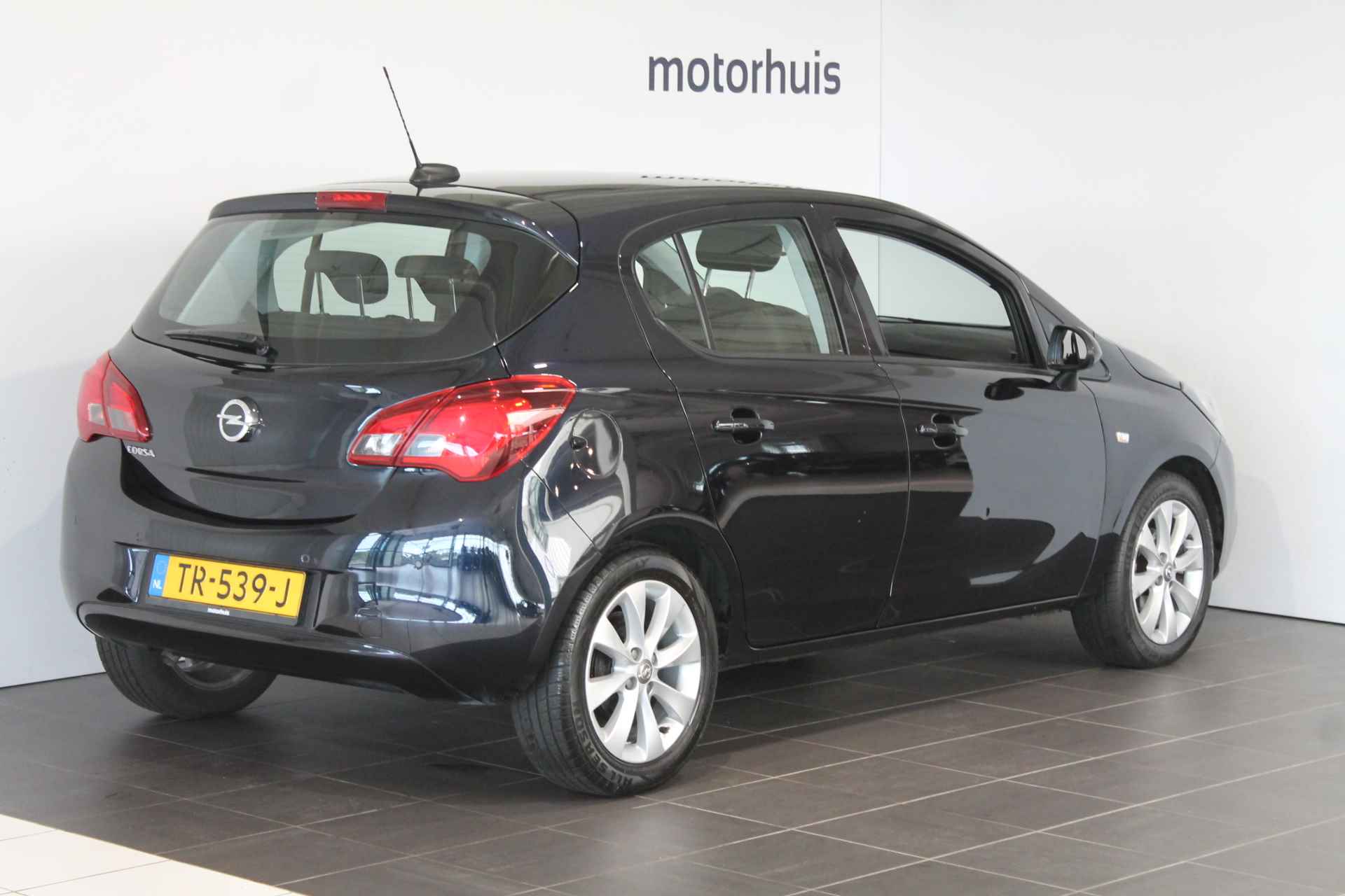 OPEL Corsa 1.4 S&S 90pk 5d Favourite - 4/27