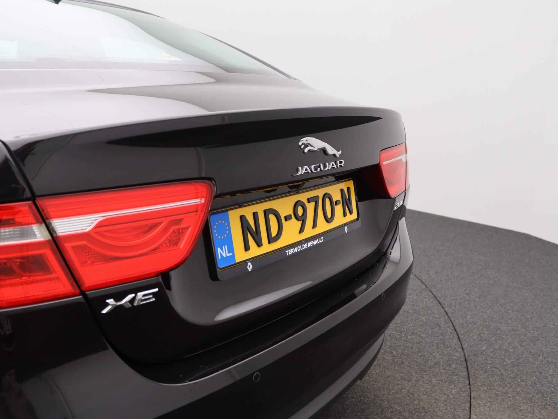 Jaguar XE 2.0 Prestige | 100% Dealer onderh. | Lederen bekl. | Stoelverw. | Parkeercamera | - 36/41