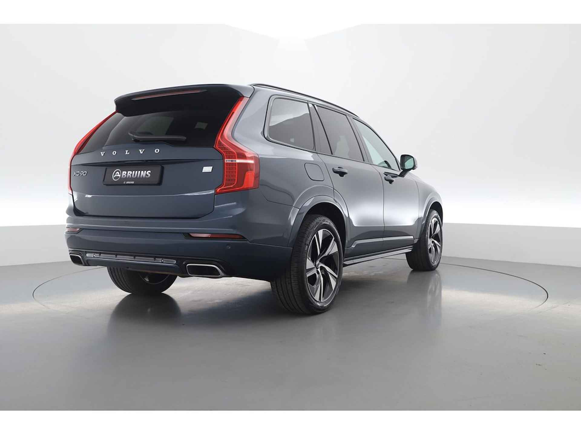 Volvo XC90 2.0 390PK T8, R-design, Head-up, Trekhaak, H&K, Pano-dak - 6/40