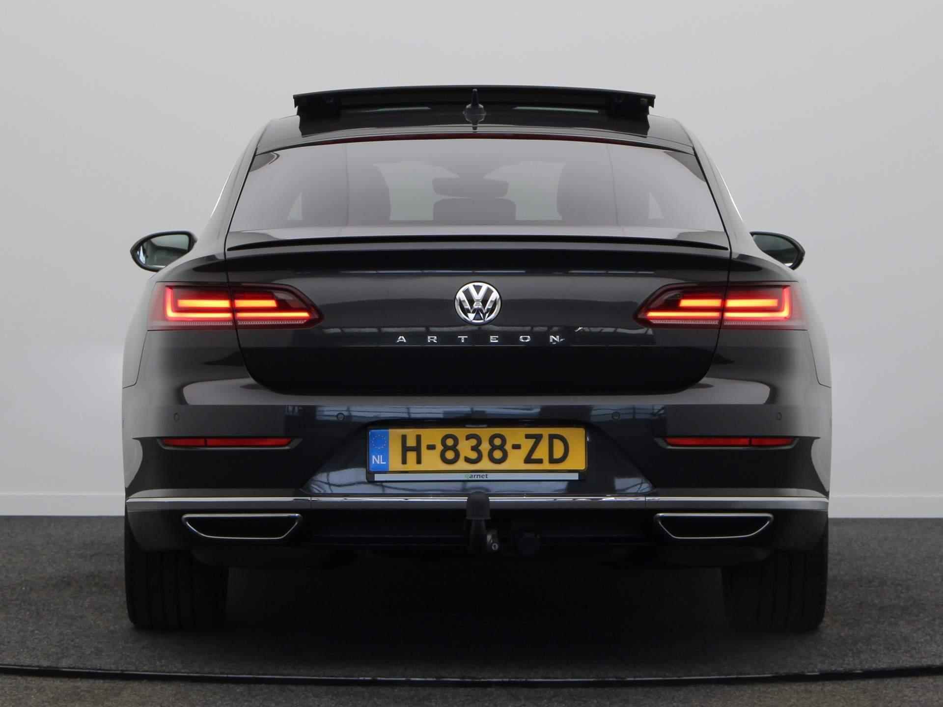 Volkswagen Arteon 2.0 TSI Business R | Trekhaak | 1800kg Trekvermogen! | Stoelverwarming Voor en Achter | Adaptieve Cruise Control | Automatische Kofferklep | Panoramadak | Digitale Tellerklok | - 8/51