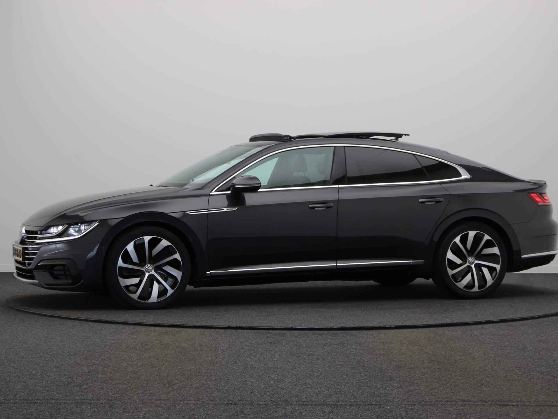 Volkswagen Arteon 2.0 TSI Business R | Trekhaak | 1800kg Trekvermogen! | Stoelverwarming Voor en Achter | Adaptieve Cruise Control | Automatische Kofferklep | Panoramadak | Digitale Tellerklok | - 11/51