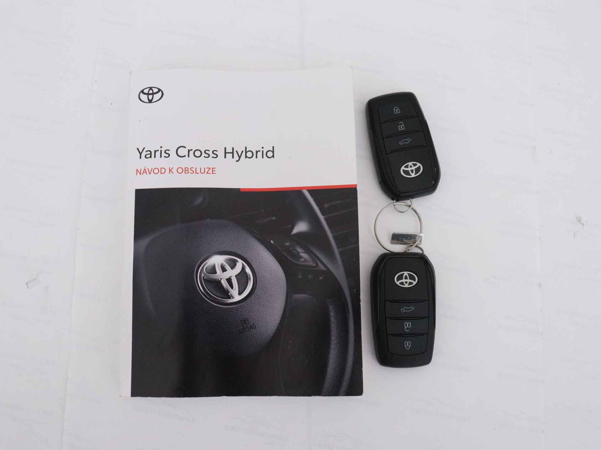 Toyota Yaris Cross 1.5 Hybrid Adventure Limited | Stoel & stuurverwarming  | Elektrische achterklep | Parkeersensoren voor & achter | - 14/47