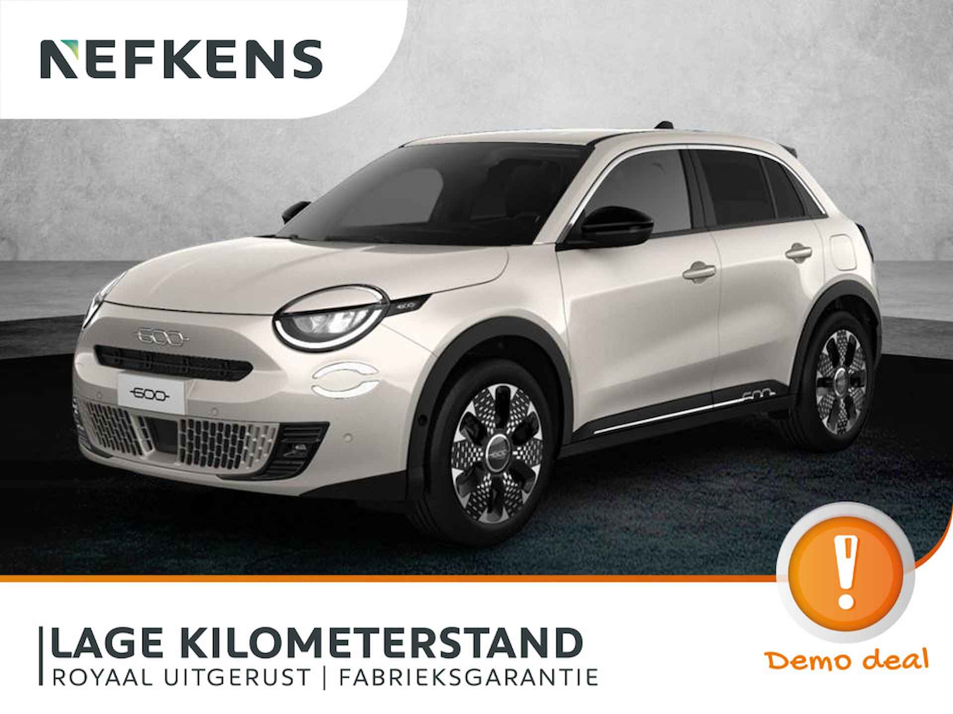 Fiat 600e La Prima 54 kWh EV 156 pk | Leder | Massagestoel | Elek. Achterklep | Adap. Cruise | Navi | Stoelverwarming | Demo voordeel |