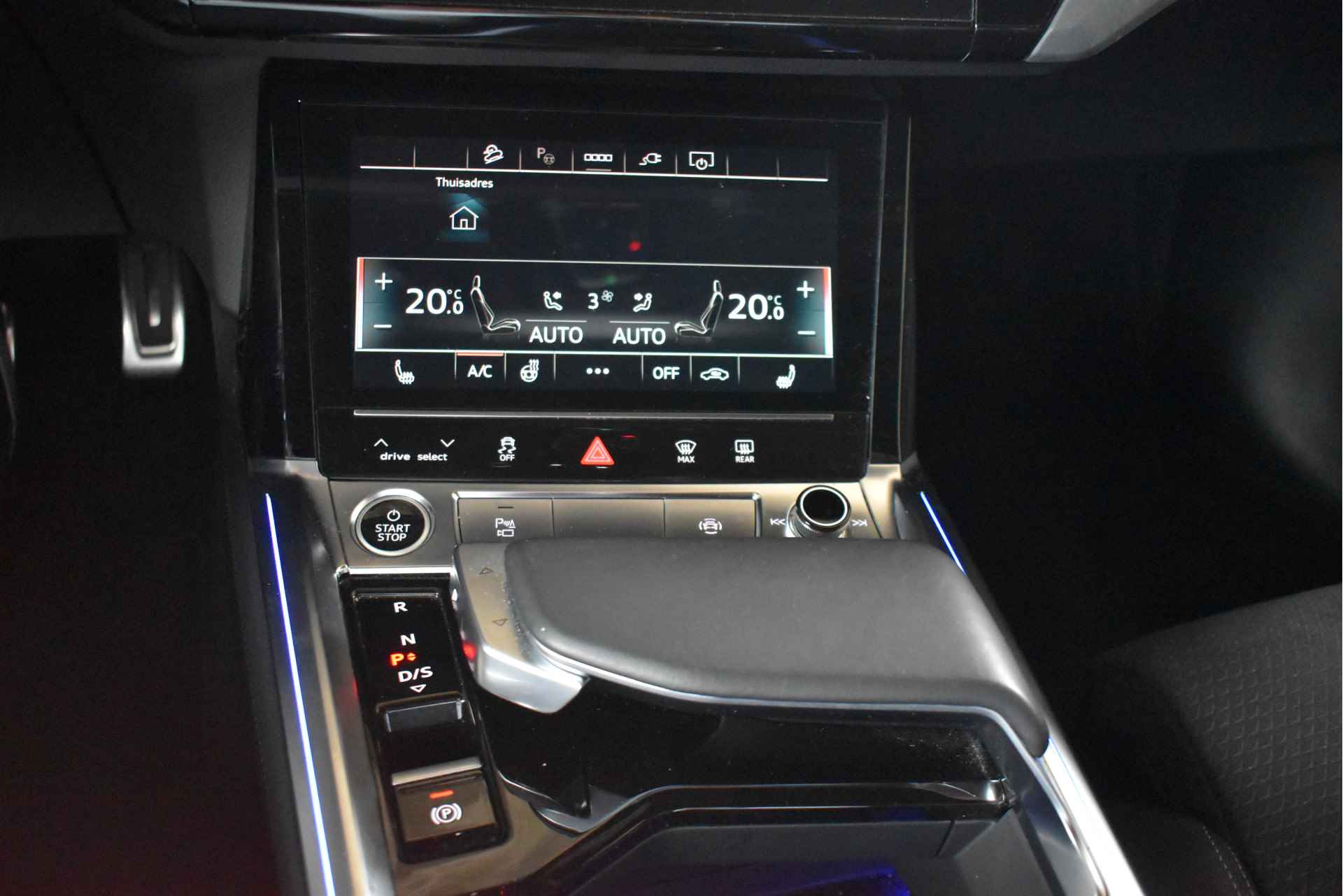 Audi Q8 e-tron 50 quattro S Edition 95 kWh 2x S-Line | NL-Auto | Luchtvering | Pano.dak | Carplay | Virtual Cockpit | Full LED | NAP - 25/79