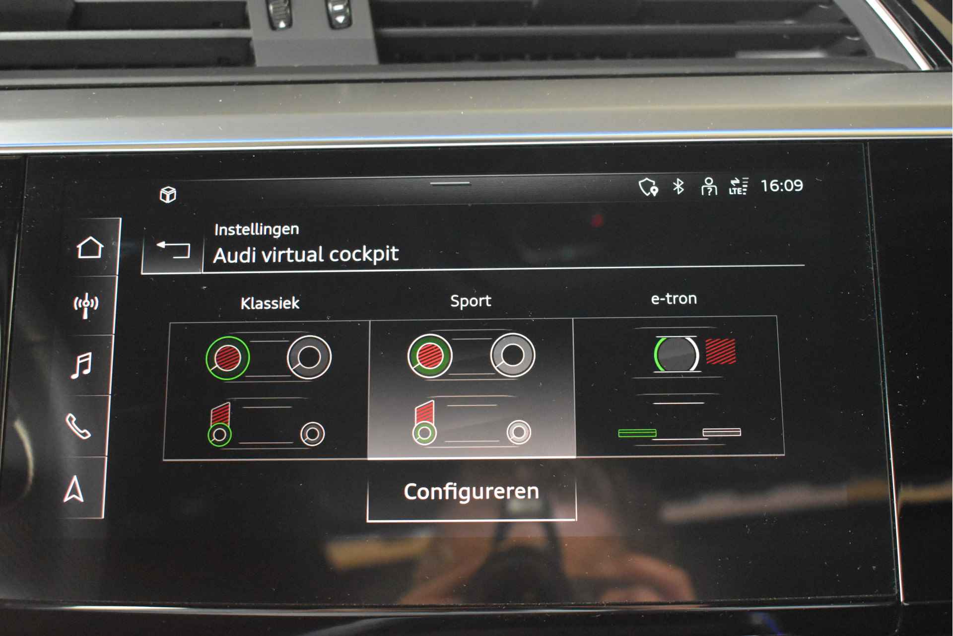 Audi Q8 e-tron 50 quattro S Edition 95 kWh 2x S-Line | NL-Auto | Luchtvering | Pano.dak | Carplay | Virtual Cockpit | Full LED | NAP - 71/79