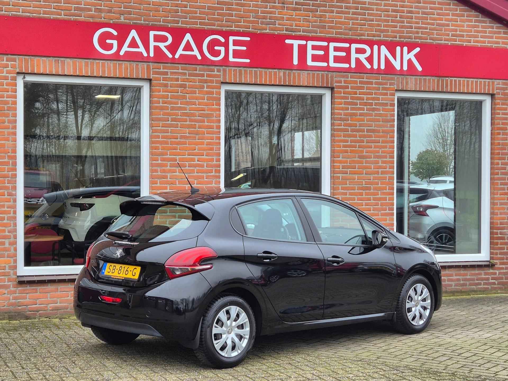 Peugeot 208 1.2 PureTech Active 82PK 5drs AUTOMAAT airco, cruise, navi, pdc, carplay RIJKLAAR - 4/20