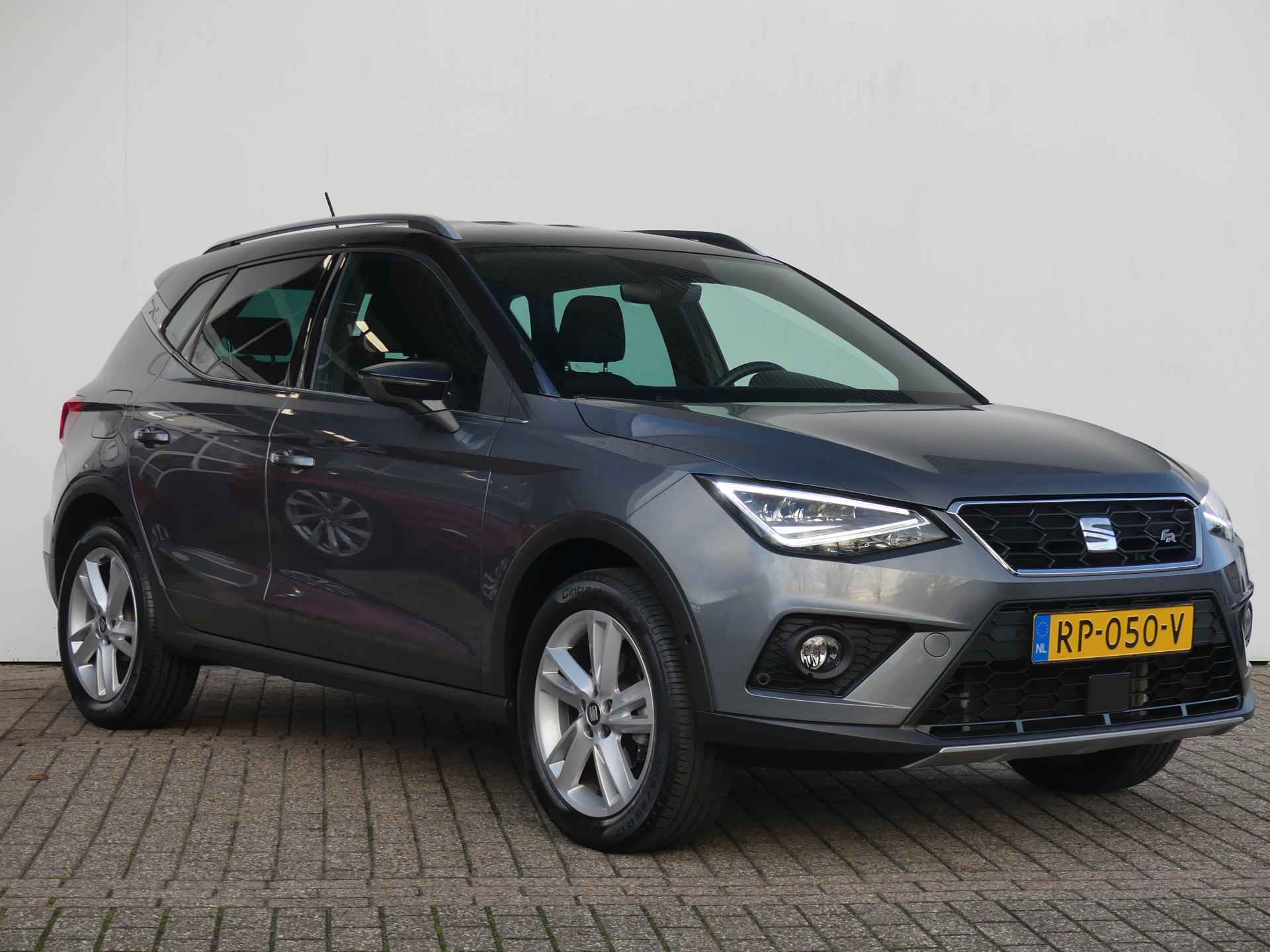 SEAT Arona 1.0 TSI 115PK FR Launch Edition | TREKHAAK | ADAPTIVE CRUISE | NAVI | STOELVERWARMING | DODEHOEKDETECTIE | LED KOPLAMPEN | - 5/42