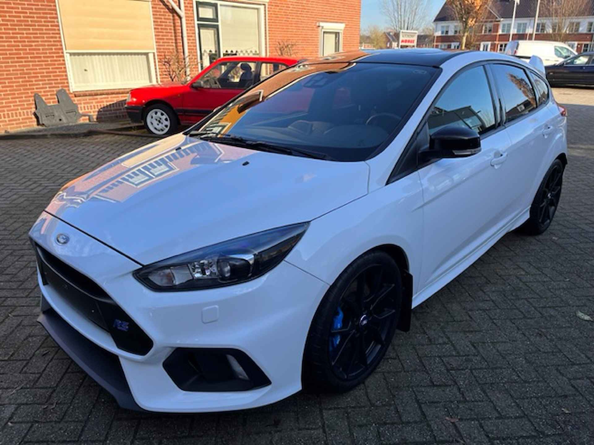 Ford Focus 2.3 RS / 350 PK / 4WD / schuifdak / camera - 10/12