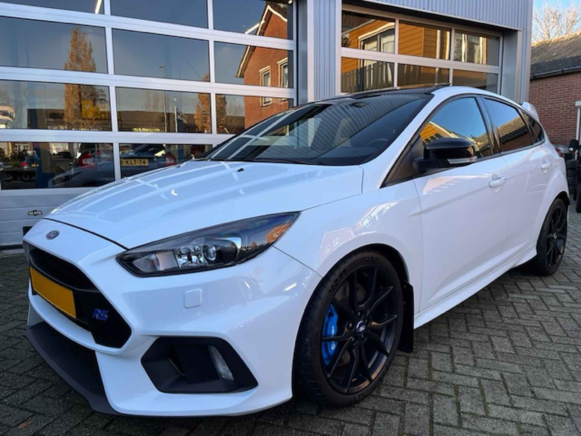 Ford Focus 2.3 RS / 350 PK / 4WD / schuifdak / camera - 12/12