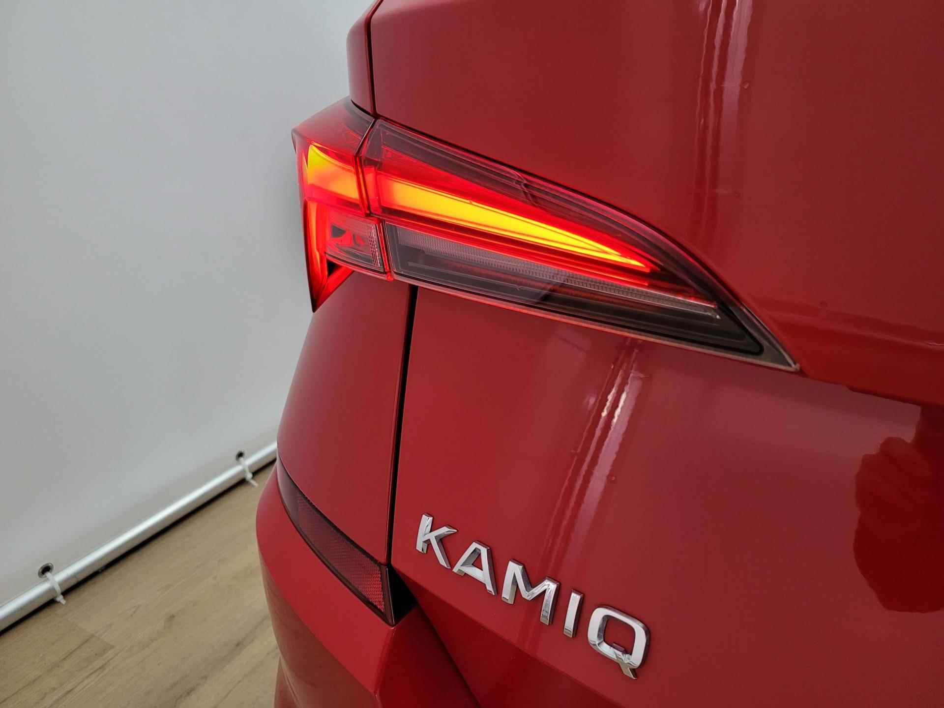 Skoda KAMIQ 1.0 TSI Active Sport | Parkeercamera | Parkeersensoren | Carplay | 1e eigenaar | Navigatie | Volle auto! - 12/52