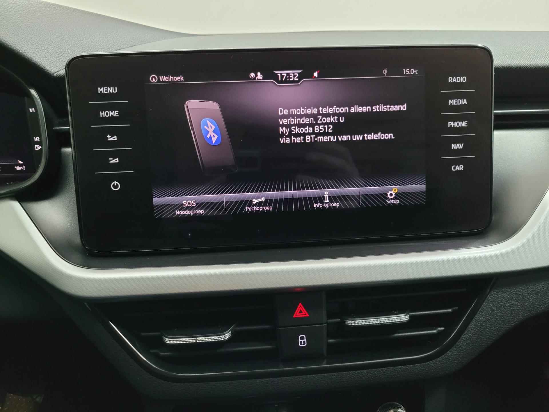 Skoda KAMIQ 1.0 TSI Active Sport | Parkeercamera | Parkeersensoren | Carplay | 1e eigenaar | Navigatie | Volle auto! - 44/52