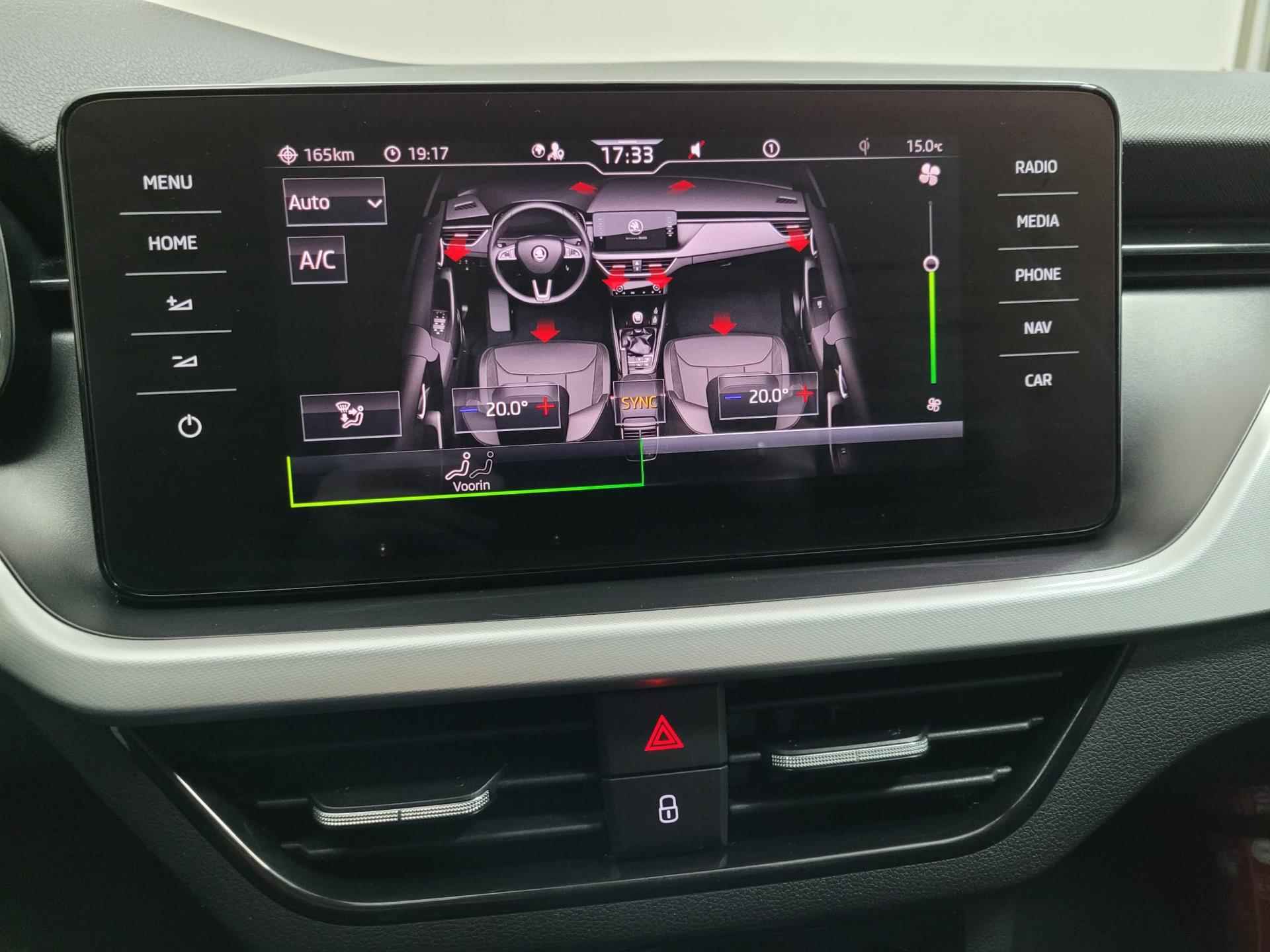 Skoda KAMIQ 1.0 TSI Active Sport | Parkeercamera | Parkeersensoren | Carplay | 1e eigenaar | Navigatie | Volle auto! - 47/52