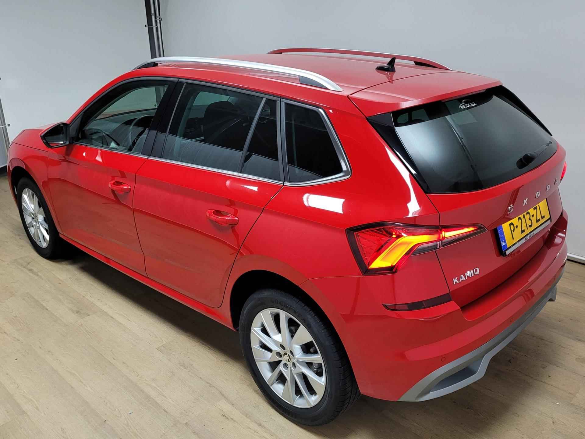 Skoda KAMIQ 1.0 TSI Active Sport | Parkeercamera | Parkeersensoren | Carplay | 1e eigenaar | Navigatie | Volle auto! - 52/52