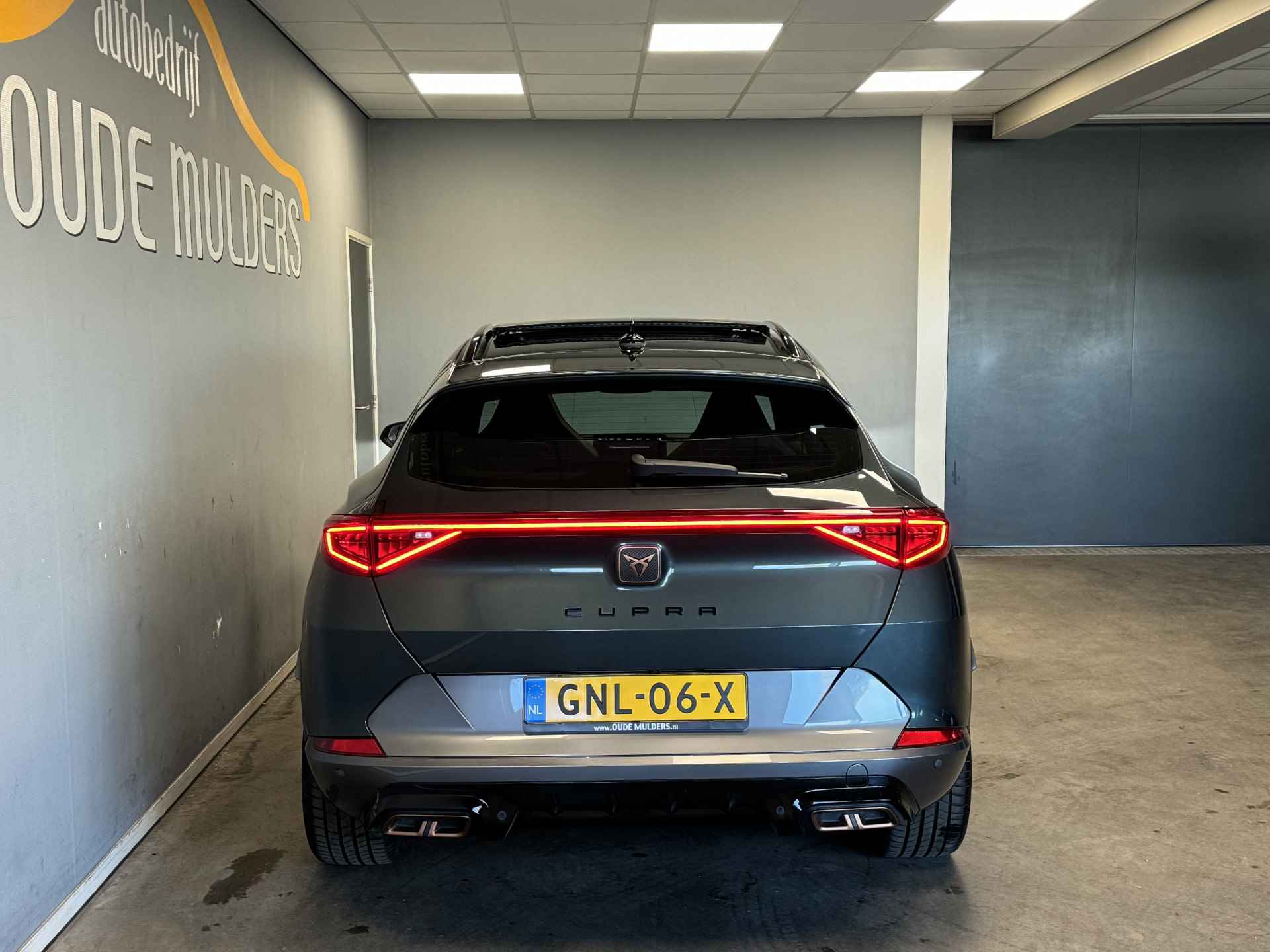 CUPRA Formentor 1.4 e-Hybrid VZ Panoramadak/AdaptieveCruise/Stoelverwarming - 4/38