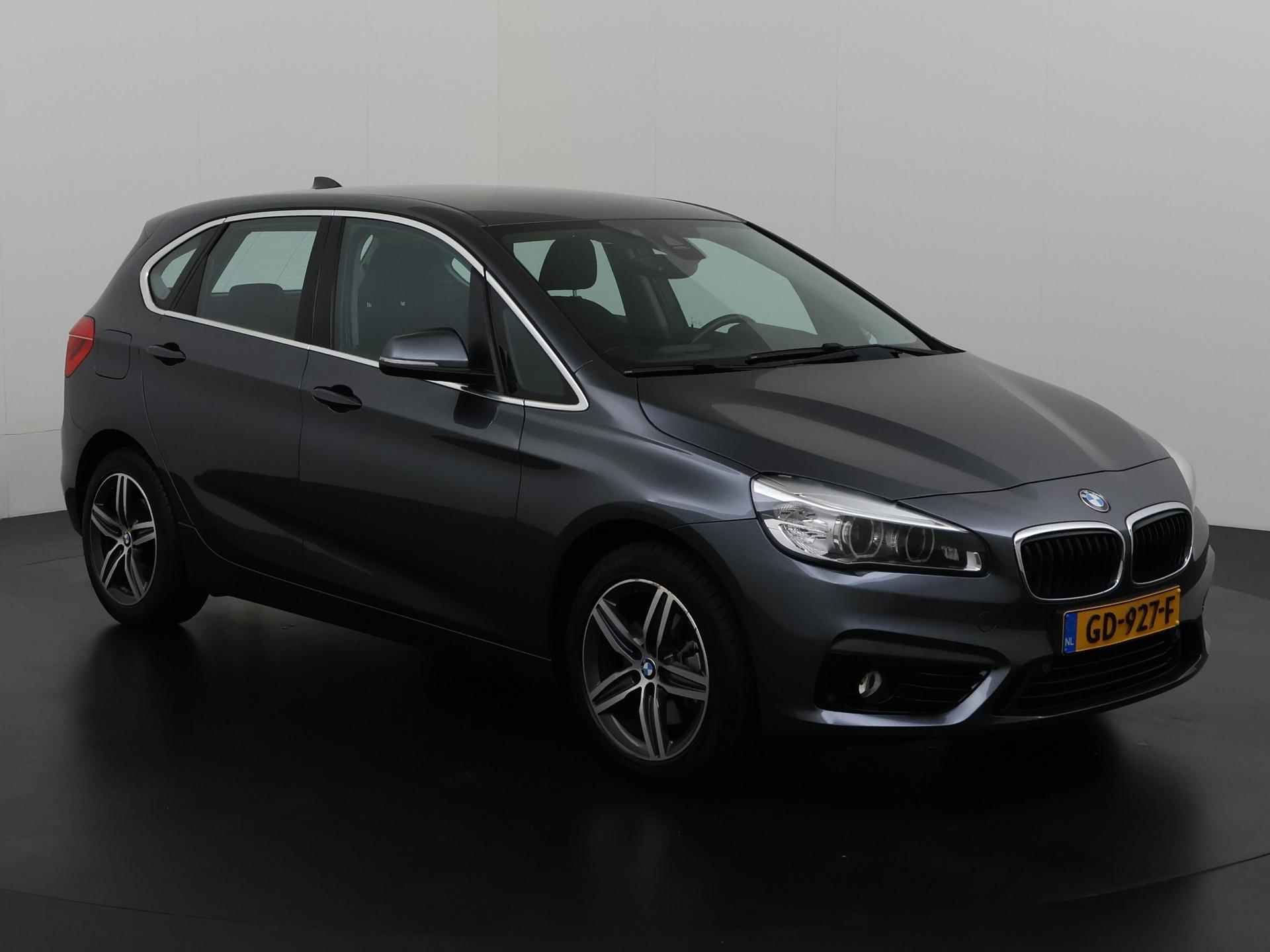 BMW 2-serie Active Tourer 220i M Sport Automaat 192PK | Trekhaak | Elek. Achterklep | Mem Stoel | Zondag Open! - 30/35